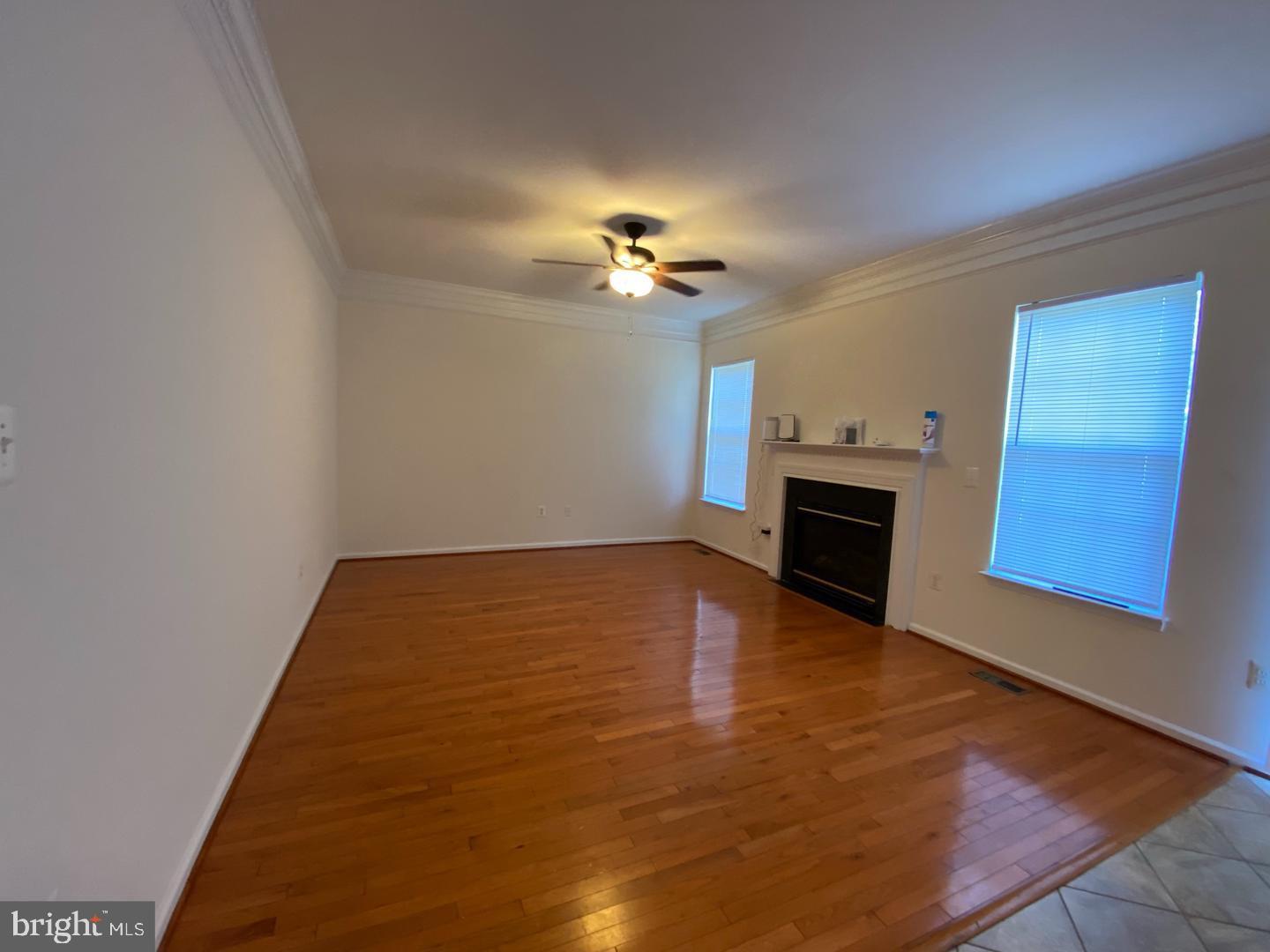 ALTA COURTHOUSE SQUARE - Residential Lease