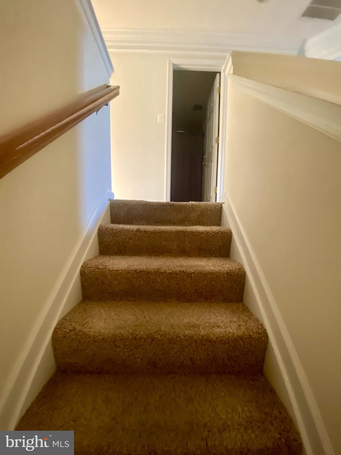 ALTA COURTHOUSE SQUARE - Residential Lease