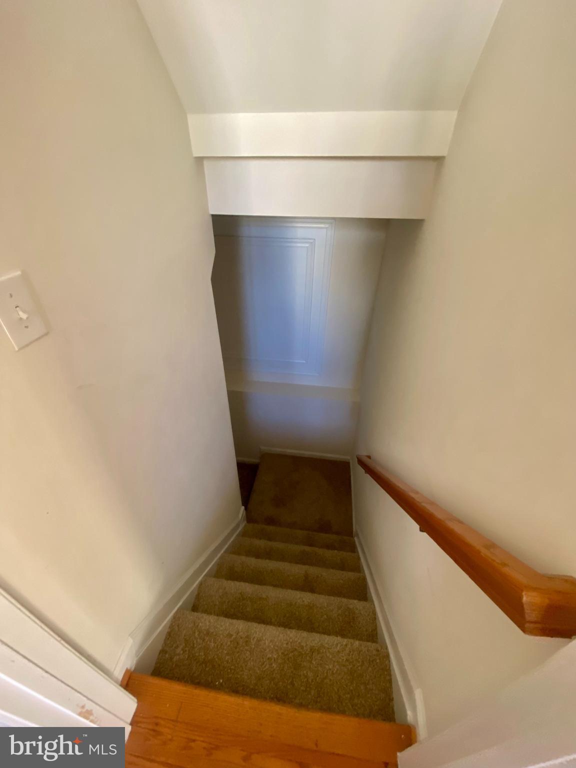 ALTA COURTHOUSE SQUARE - Residential Lease