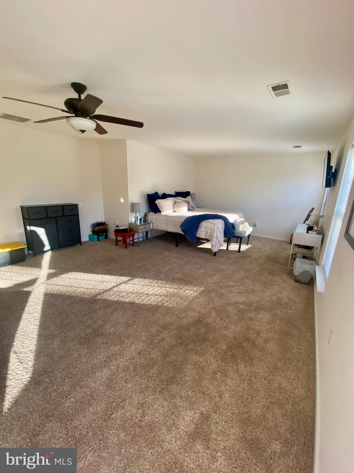 ALTA COURTHOUSE SQUARE - Residential Lease