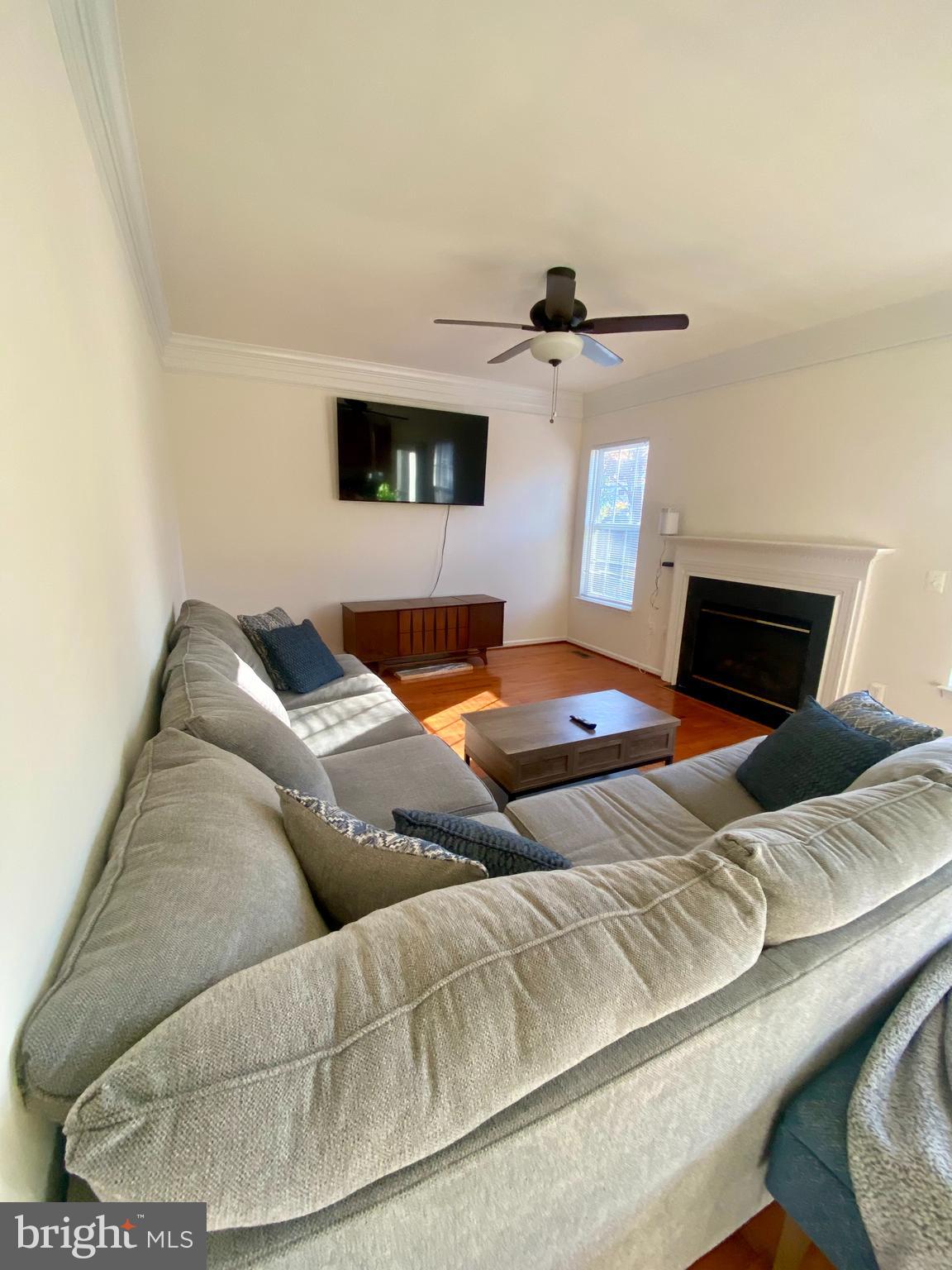 ALTA COURTHOUSE SQUARE - Residential Lease