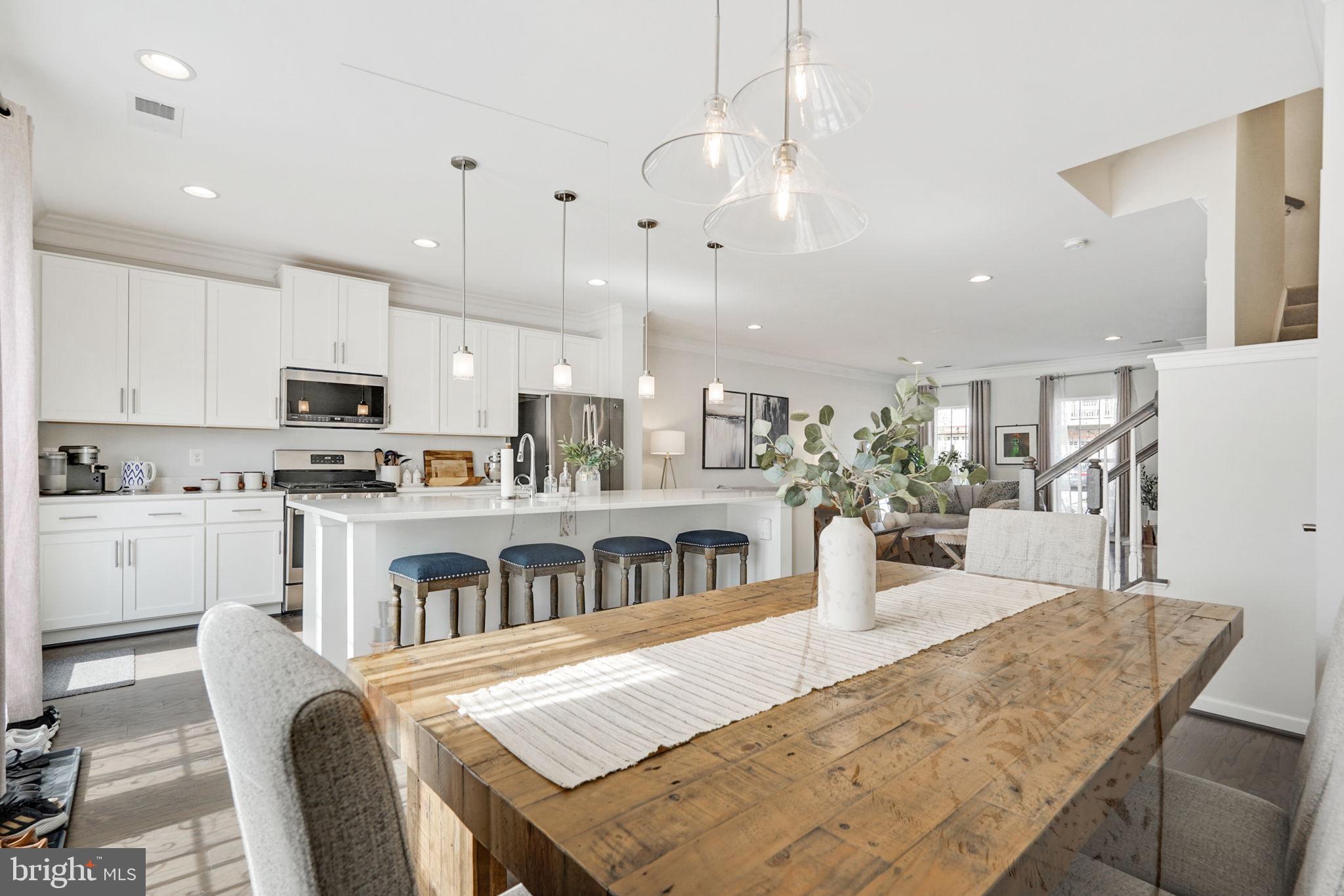 EMBREY MILL - Residential Lease