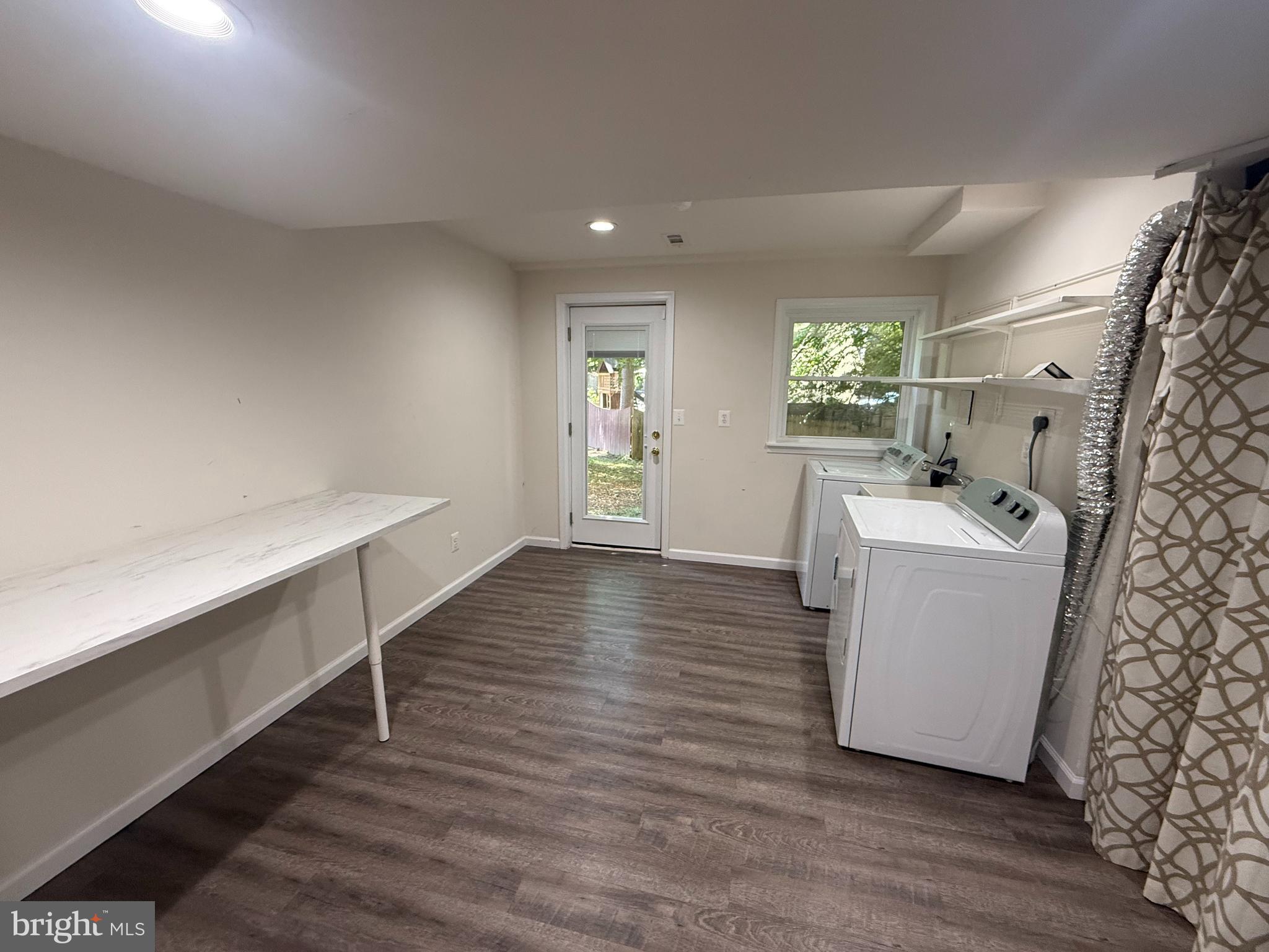 MONTCLAIR - Residential