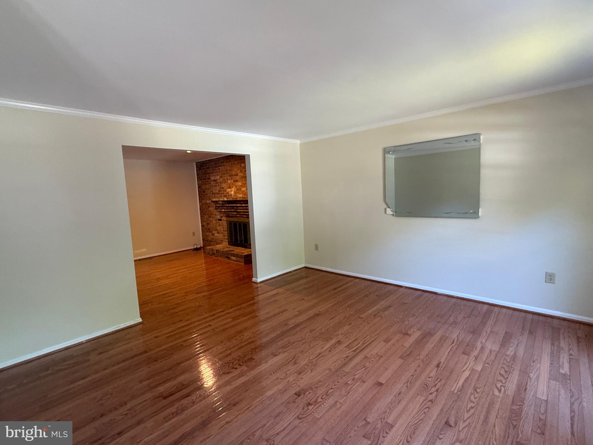 MONTCLAIR - Residential
