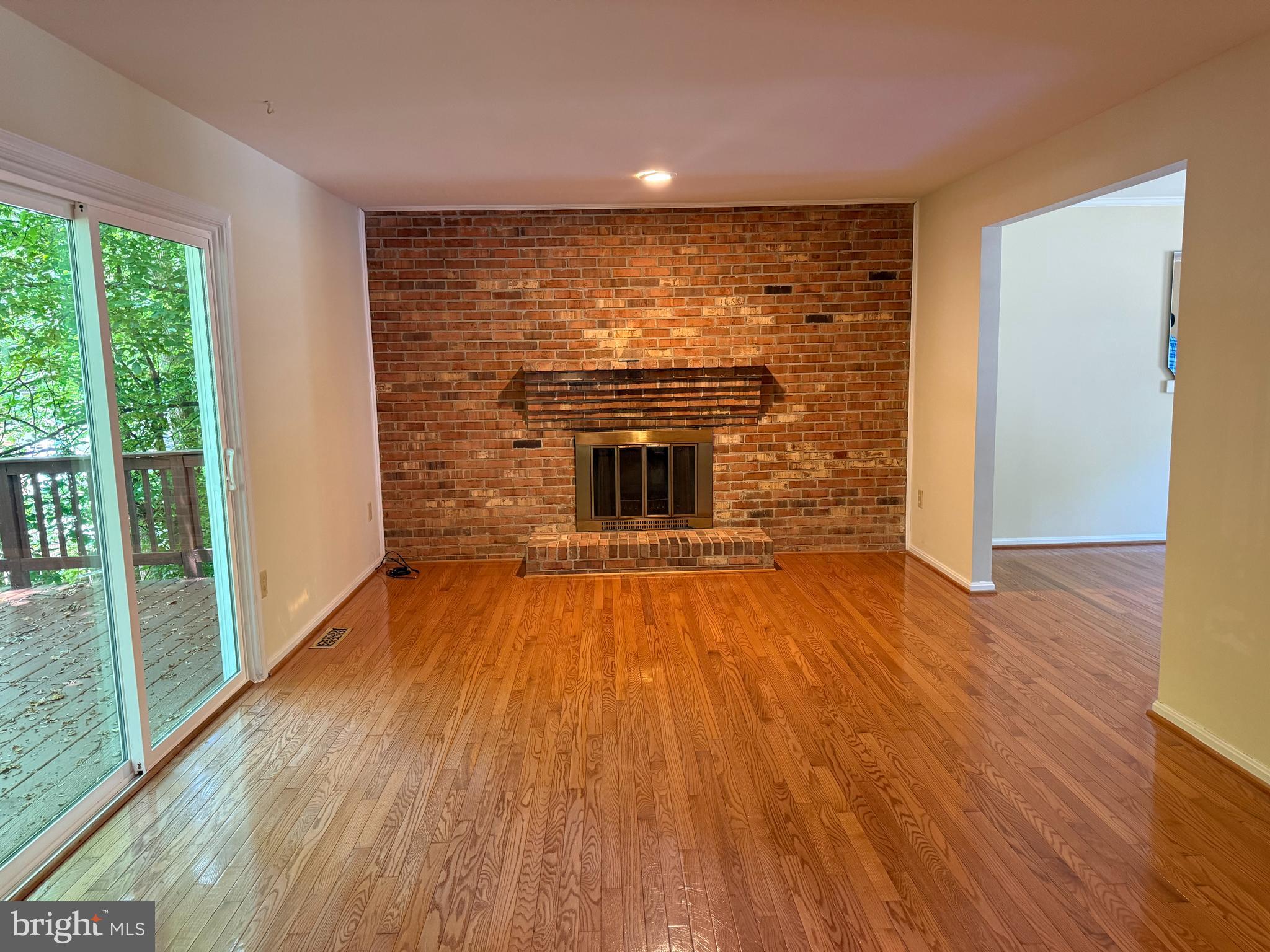 MONTCLAIR - Residential