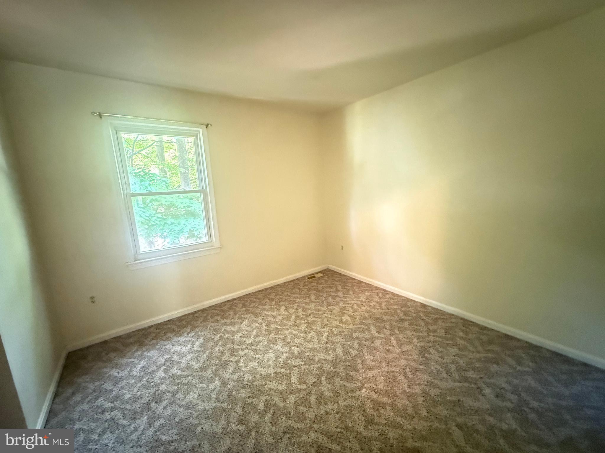 MONTCLAIR - Residential