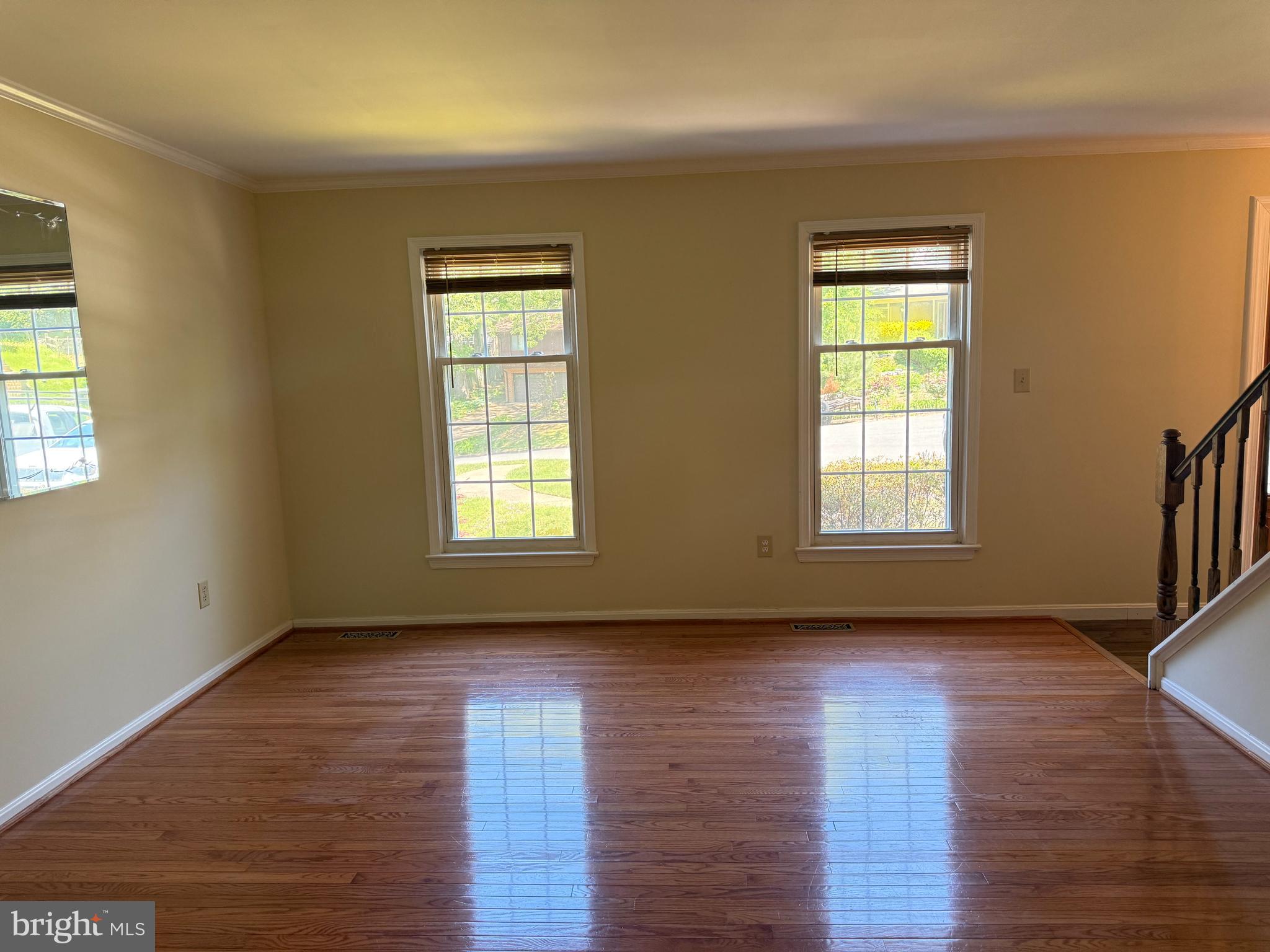 MONTCLAIR - Residential