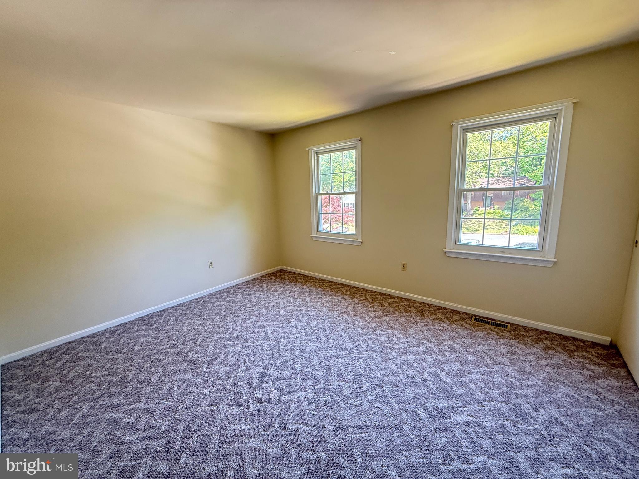 MONTCLAIR - Residential