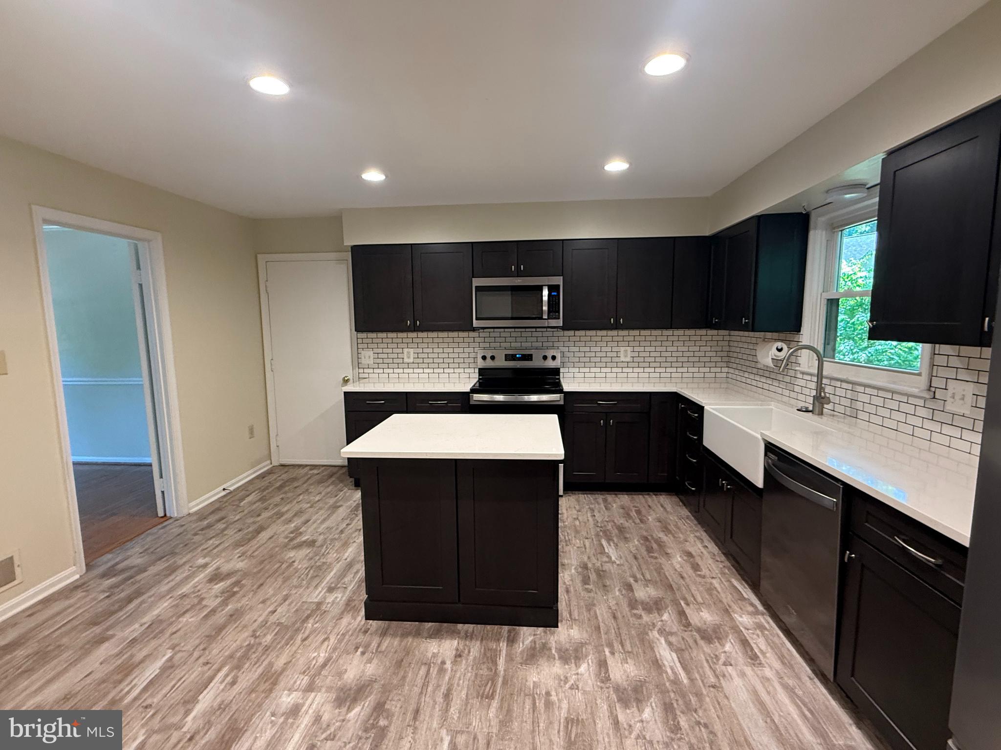 MONTCLAIR - Residential