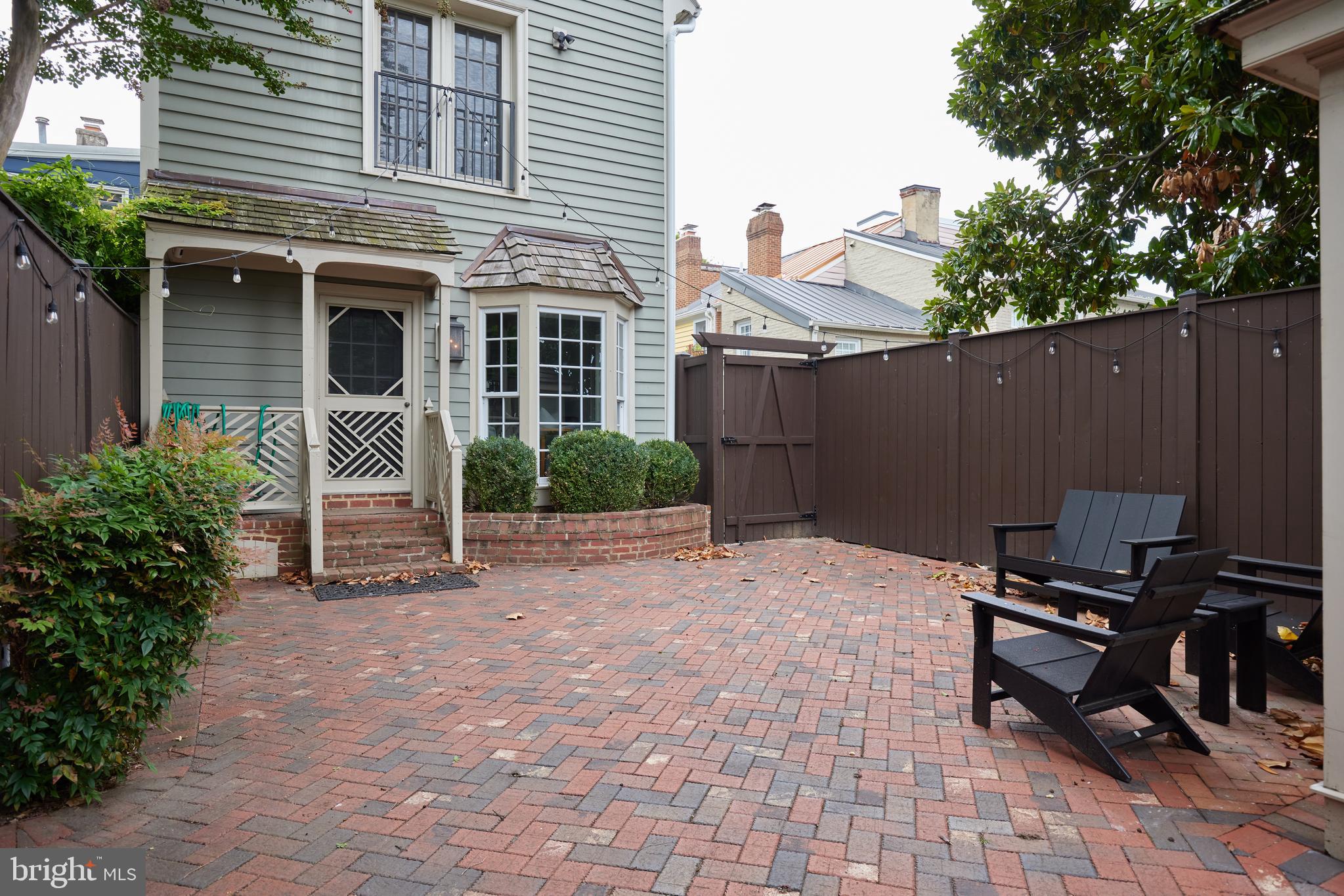 OLD TOWN - Residential