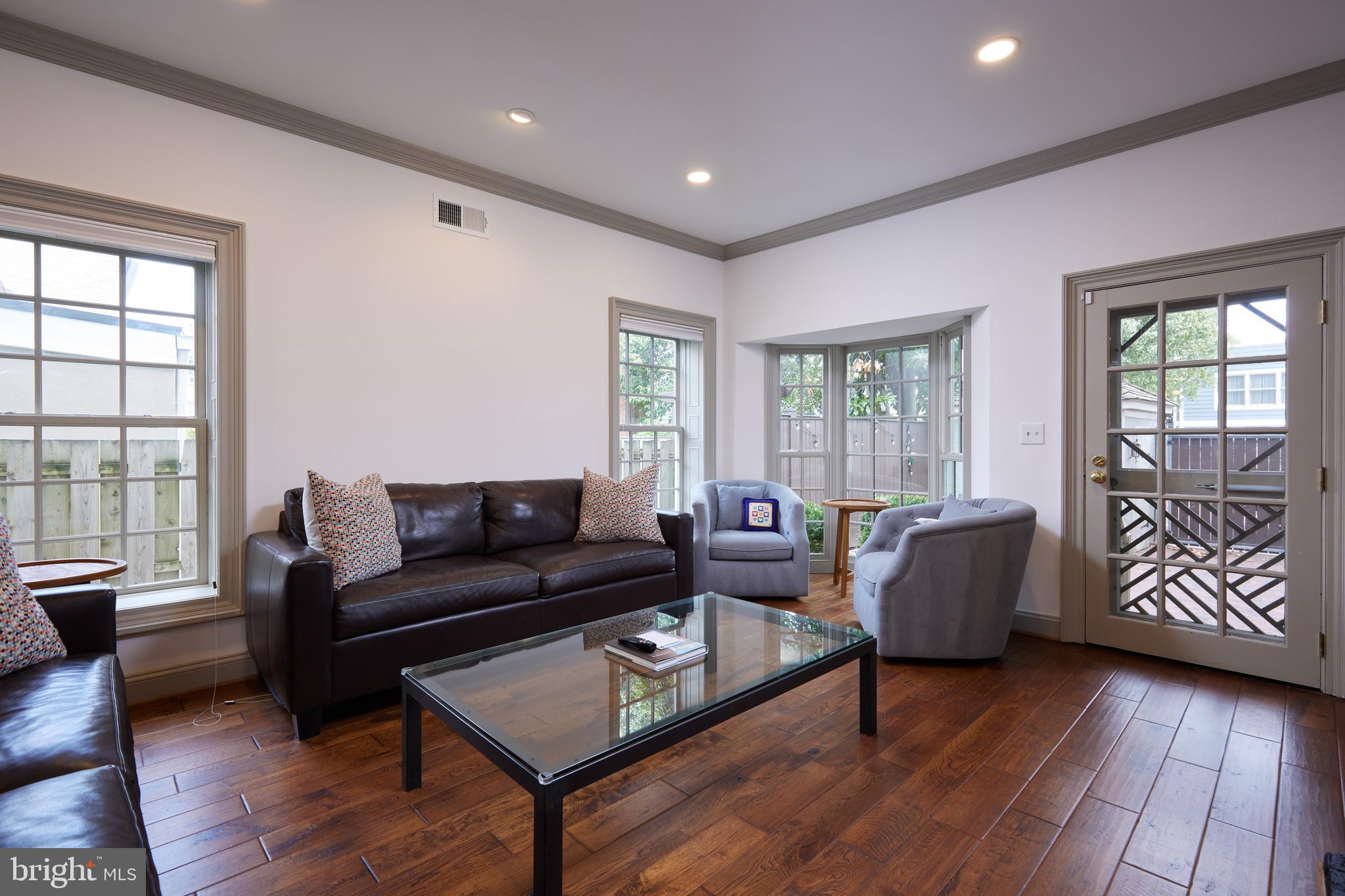 OLD TOWN - Residential