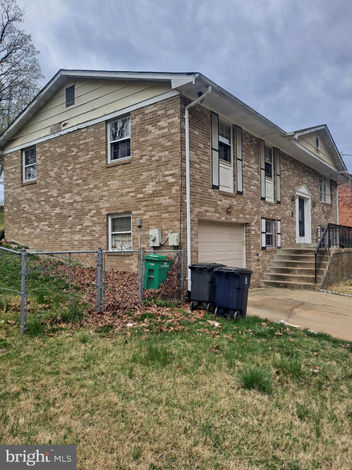 AUTH VILLAGE - Residential