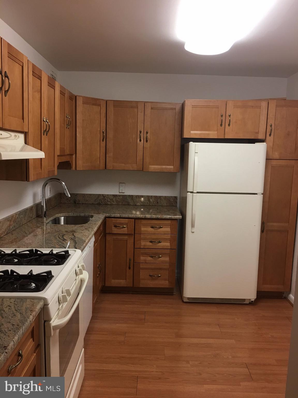 THE KENWOOD - Residential