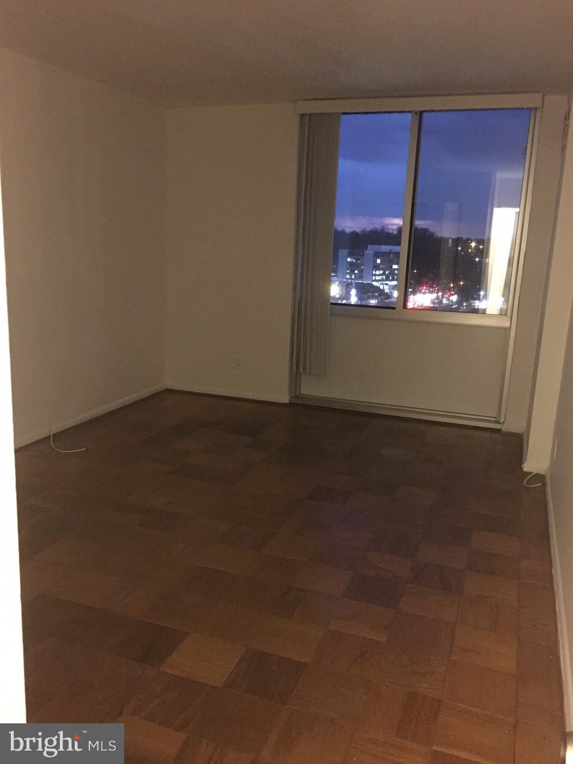 THE KENWOOD - Residential