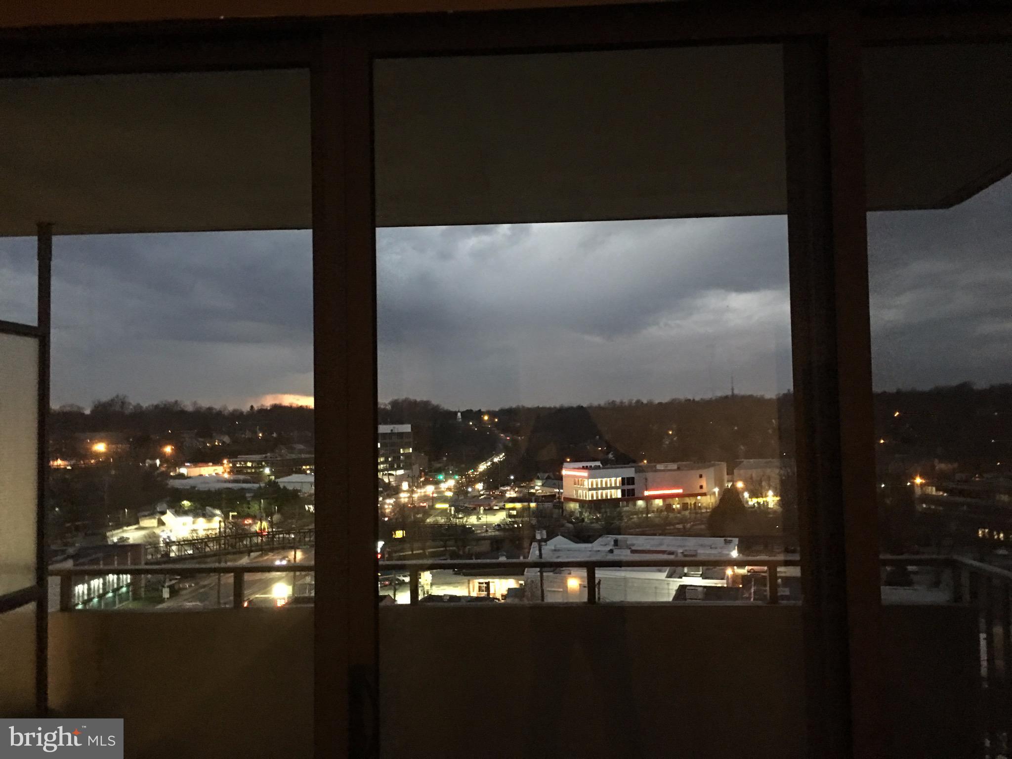 THE KENWOOD - Residential