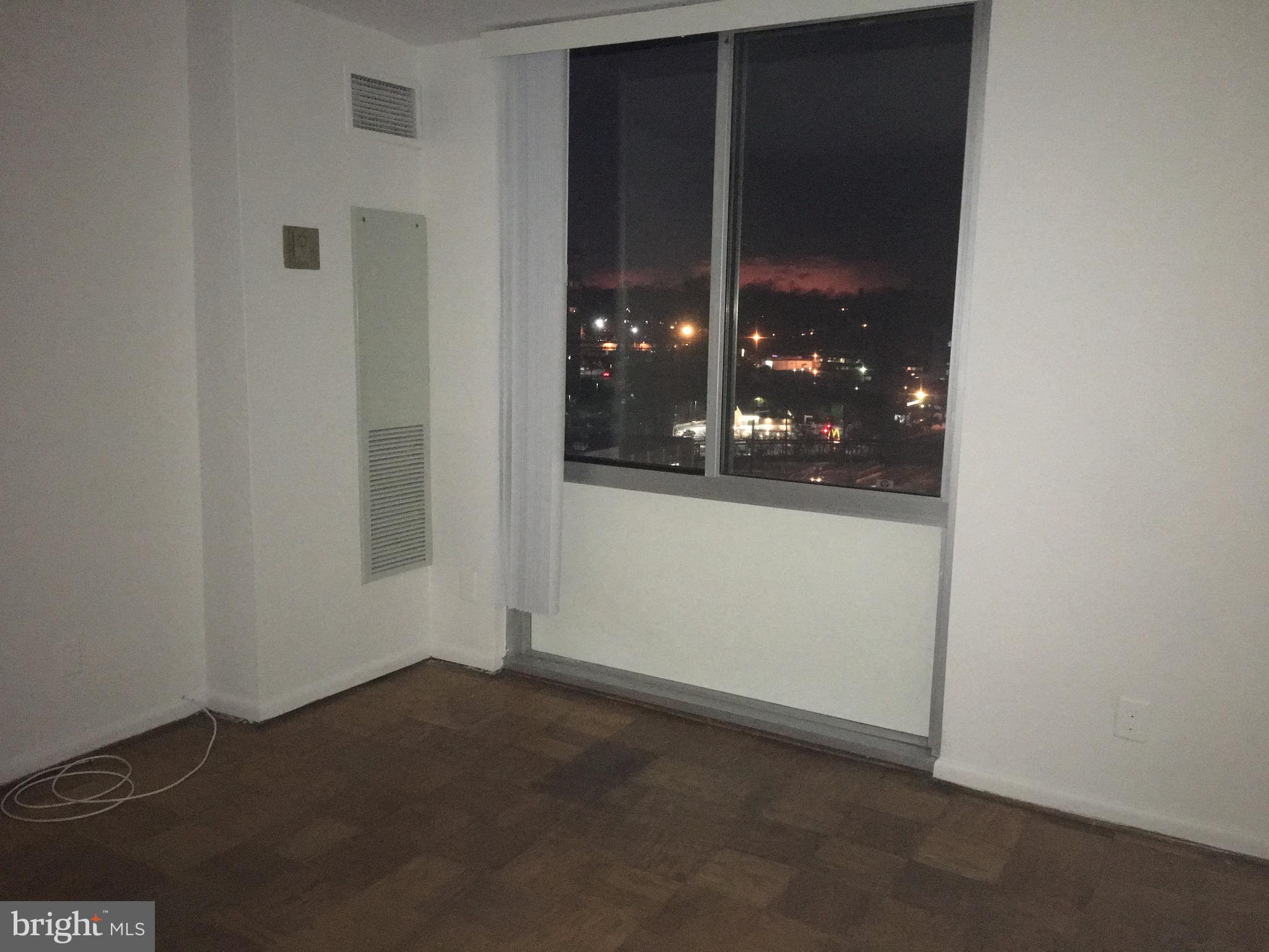 THE KENWOOD - Residential