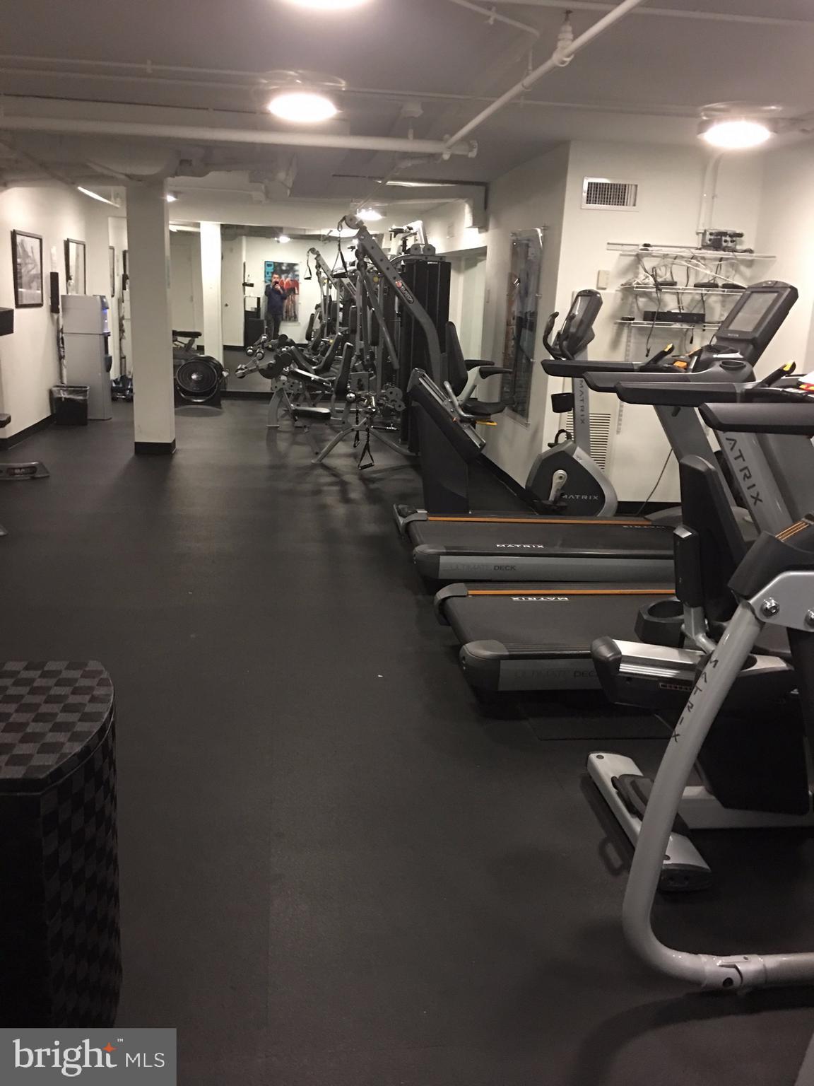 THE KENWOOD - Residential