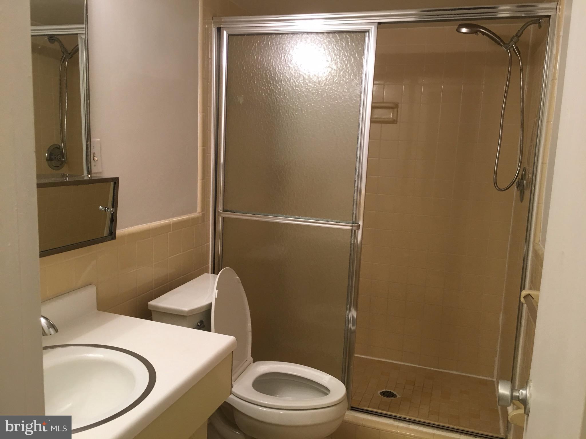 THE KENWOOD - Residential