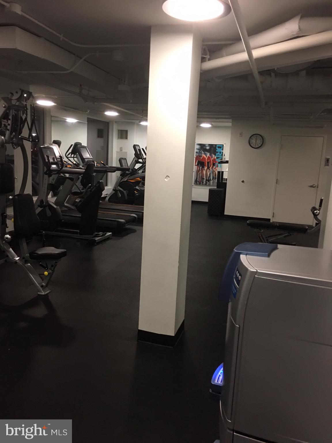 THE KENWOOD - Residential