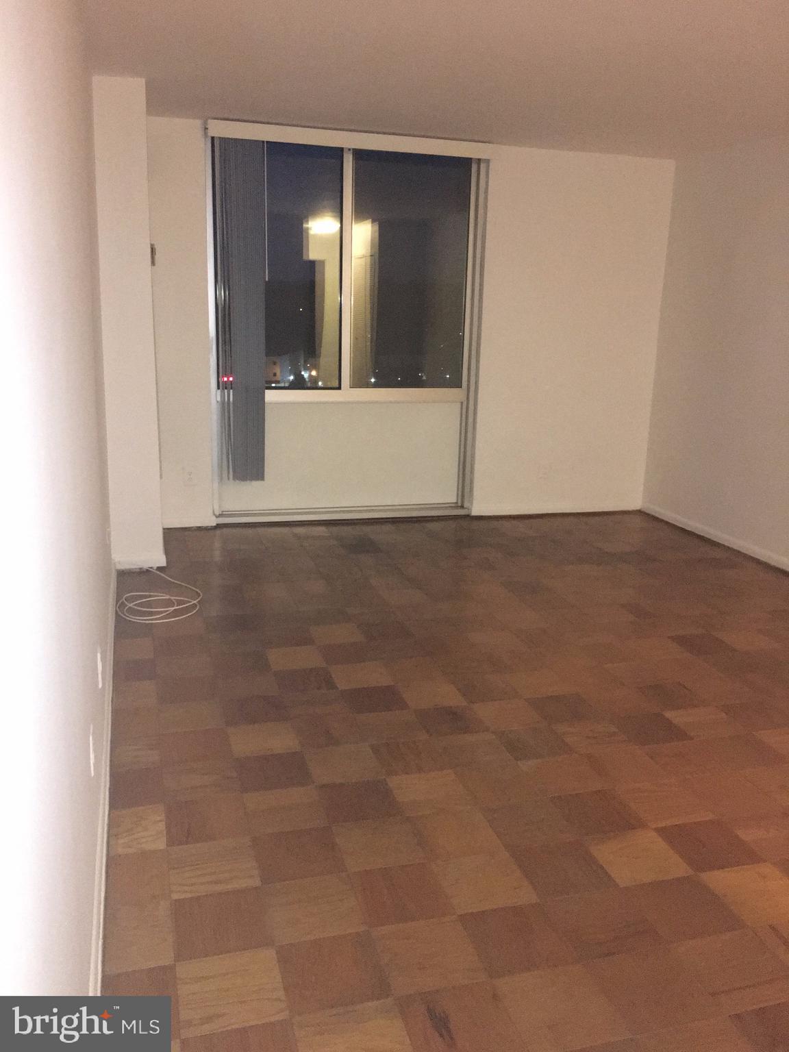 THE KENWOOD - Residential