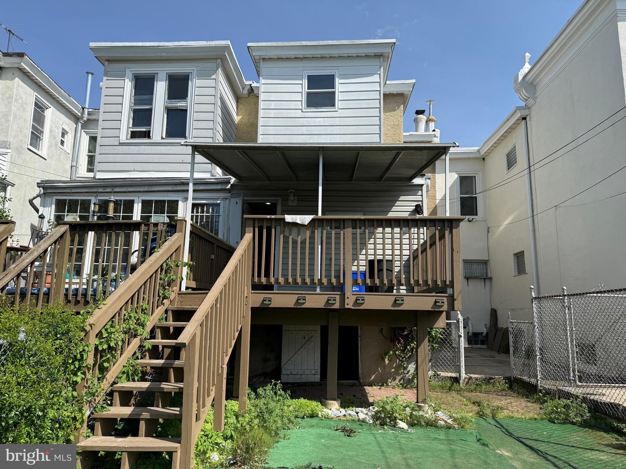 ROXBOROUGH - Residential Lease