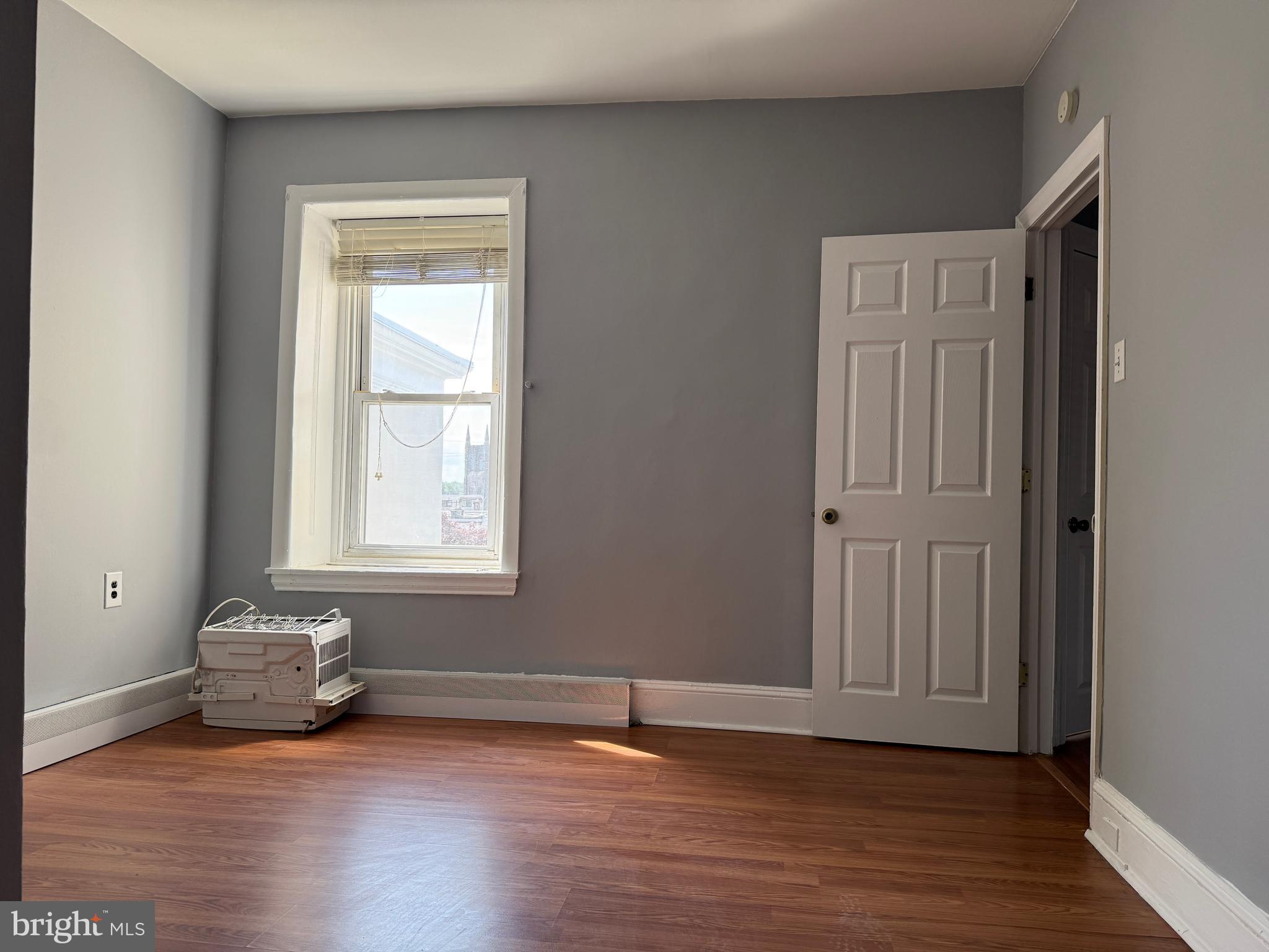 ROXBOROUGH - Residential Lease