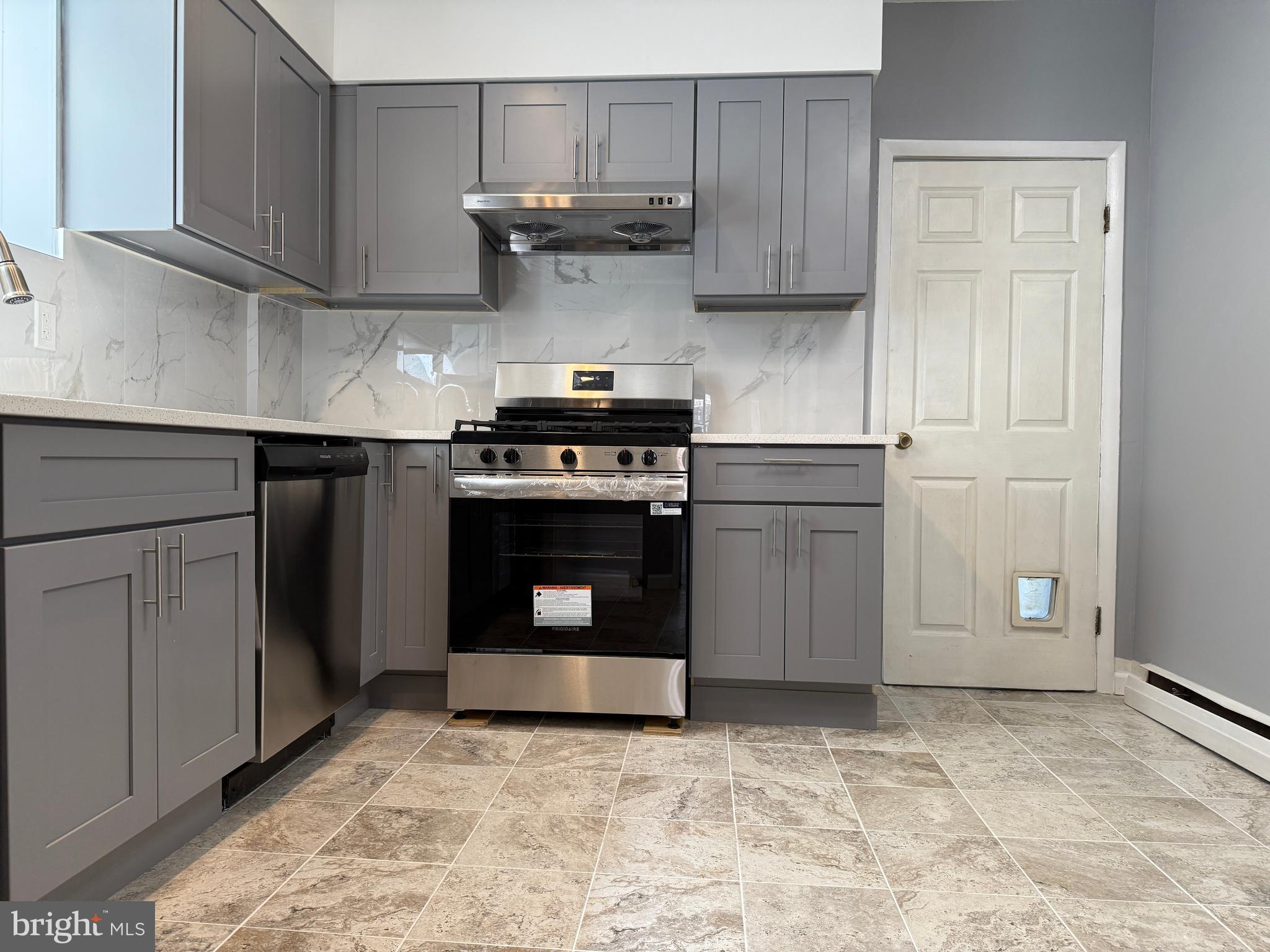 ROXBOROUGH - Residential Lease