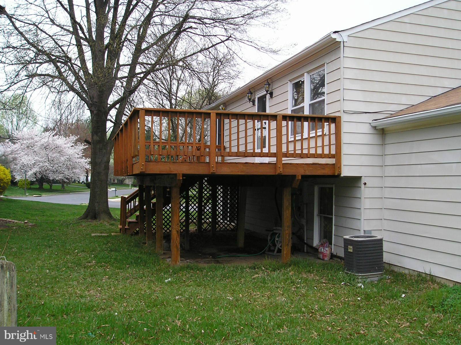 FOX MILL ESTATES - Residential Lease