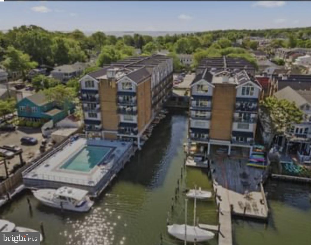 EASTPORT - Residential