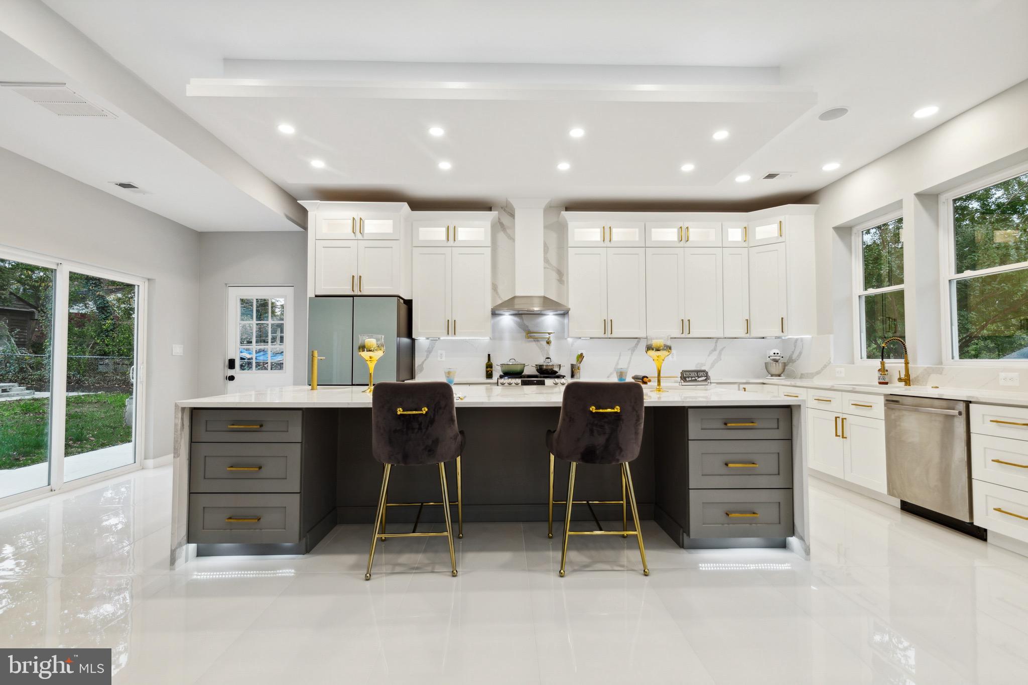 RAVENSWORTH - Residential