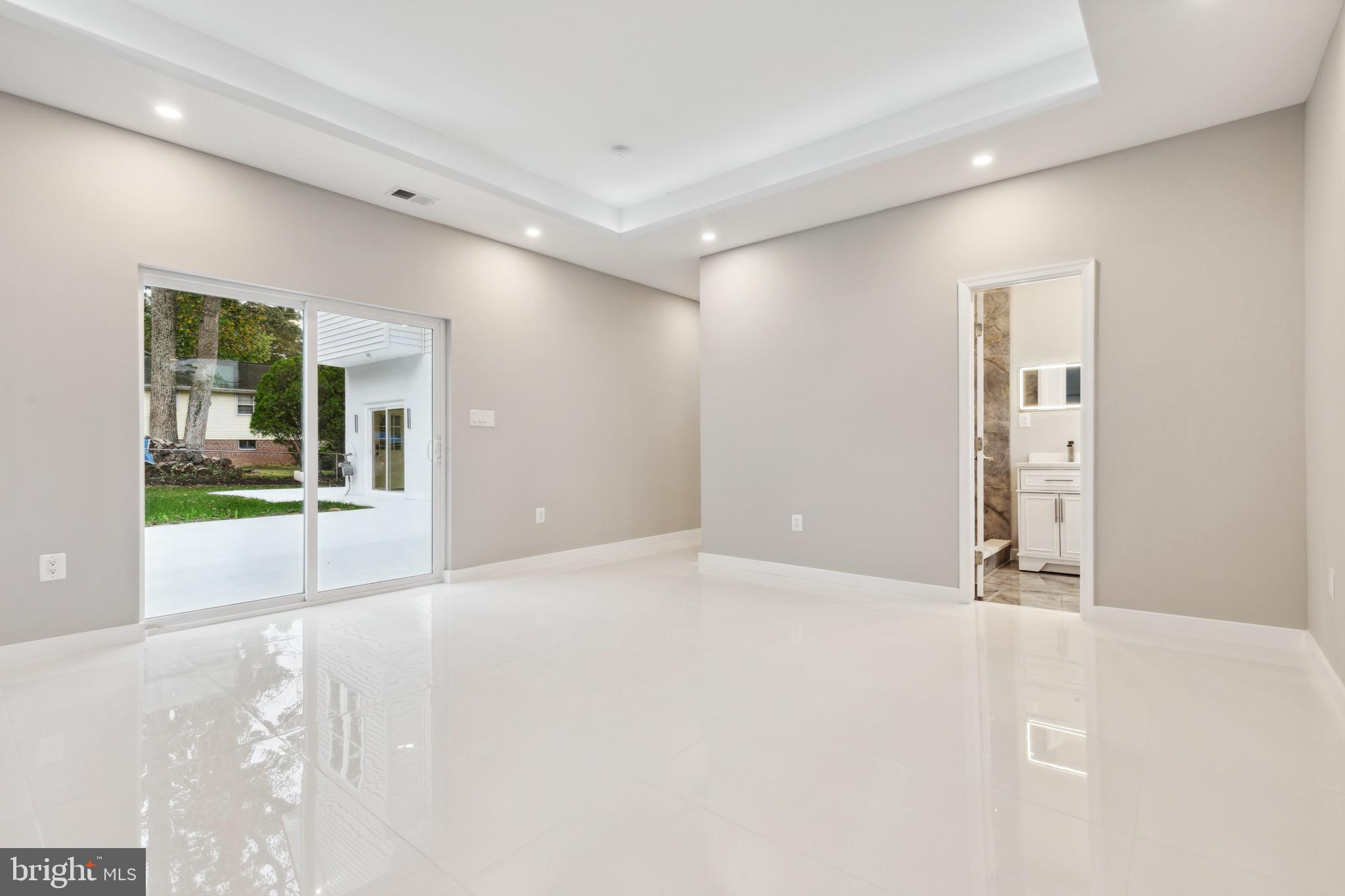 RAVENSWORTH - Residential