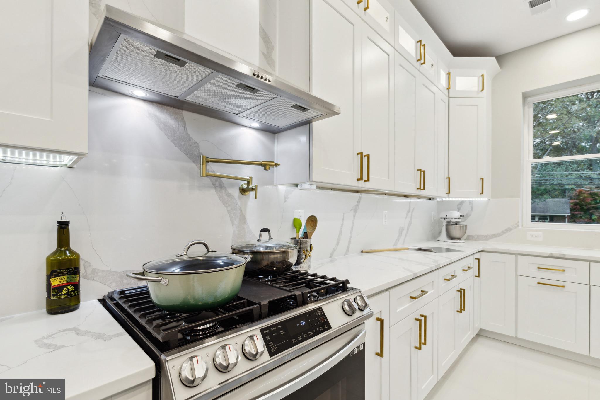 RAVENSWORTH - Residential