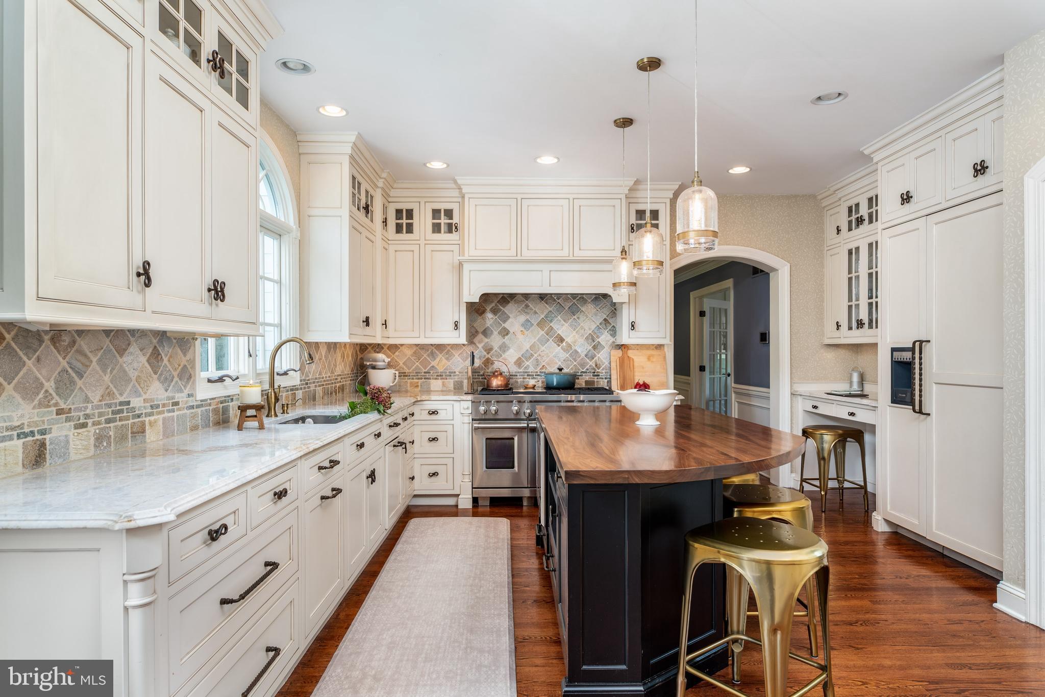 FOX RIDGE - Residential