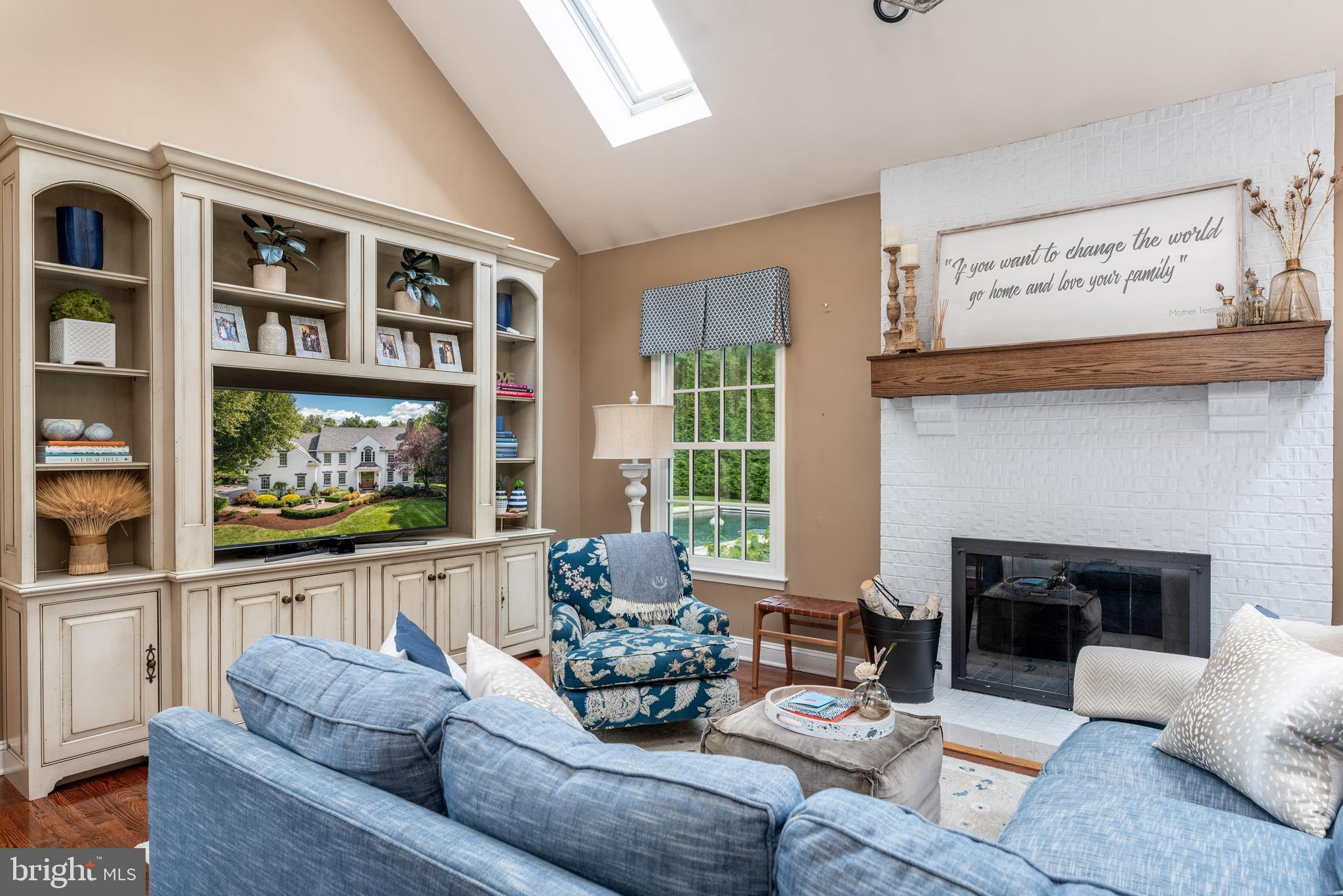 FOX RIDGE - Residential