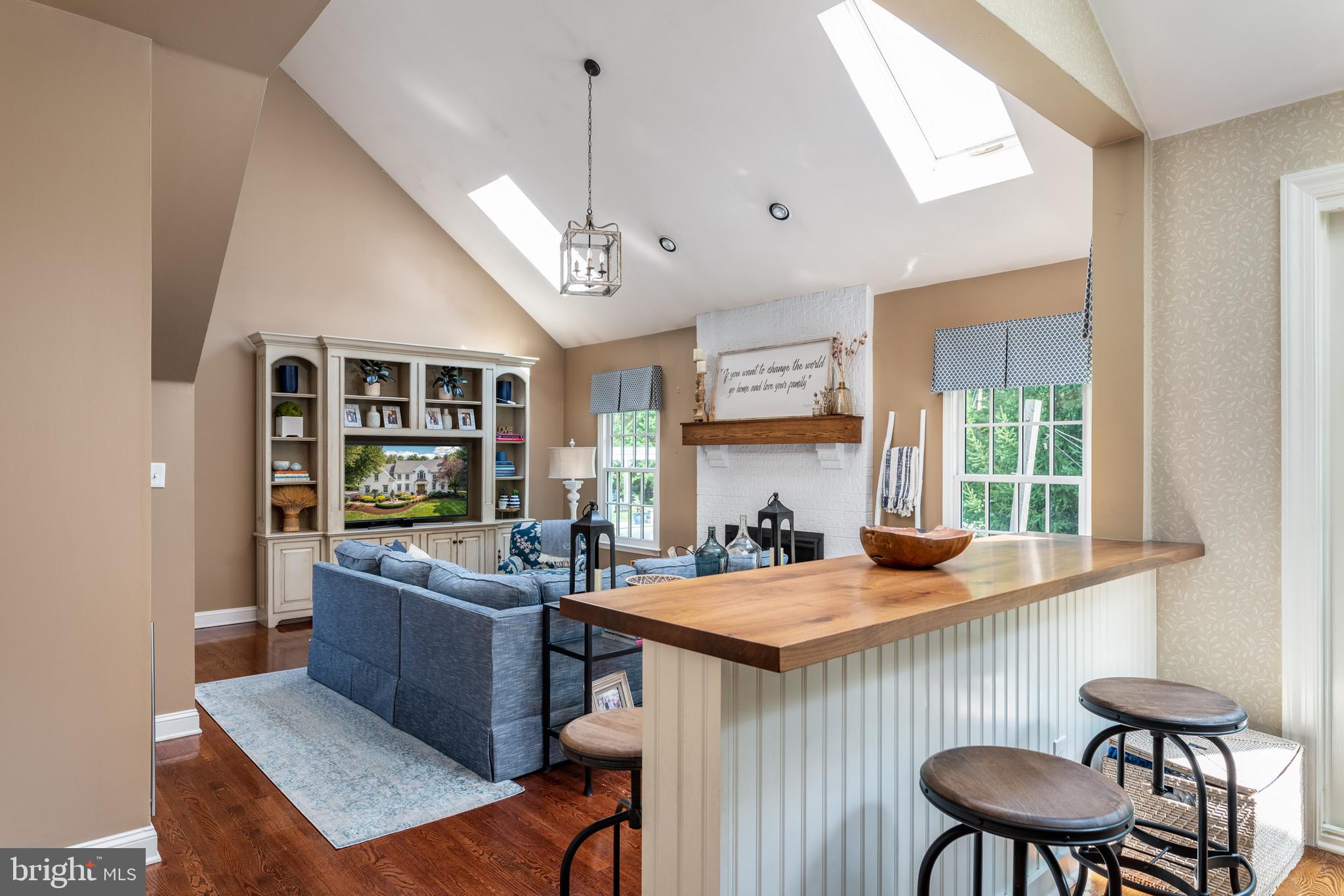 FOX RIDGE - Residential