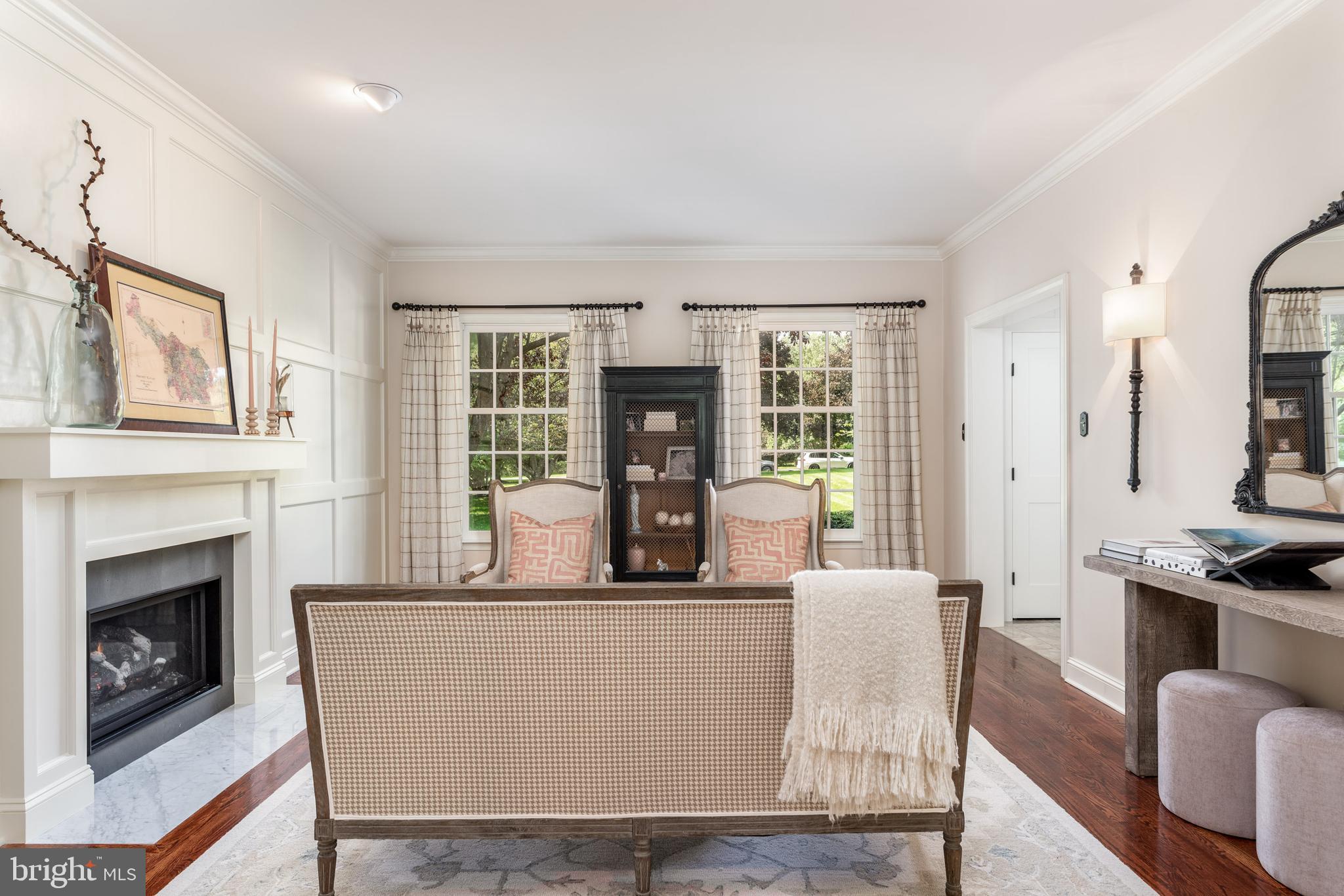 FOX RIDGE - Residential