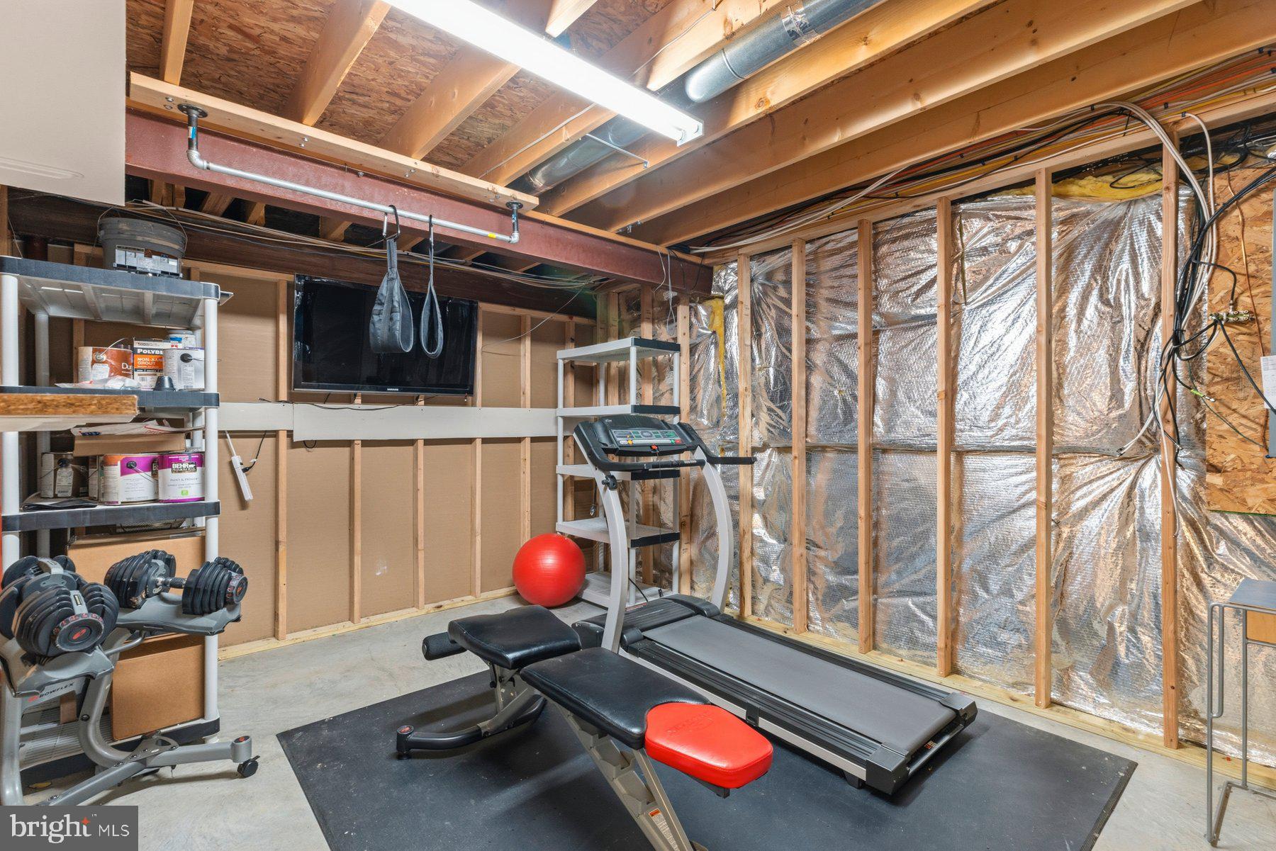 STONE MANOR - Residential