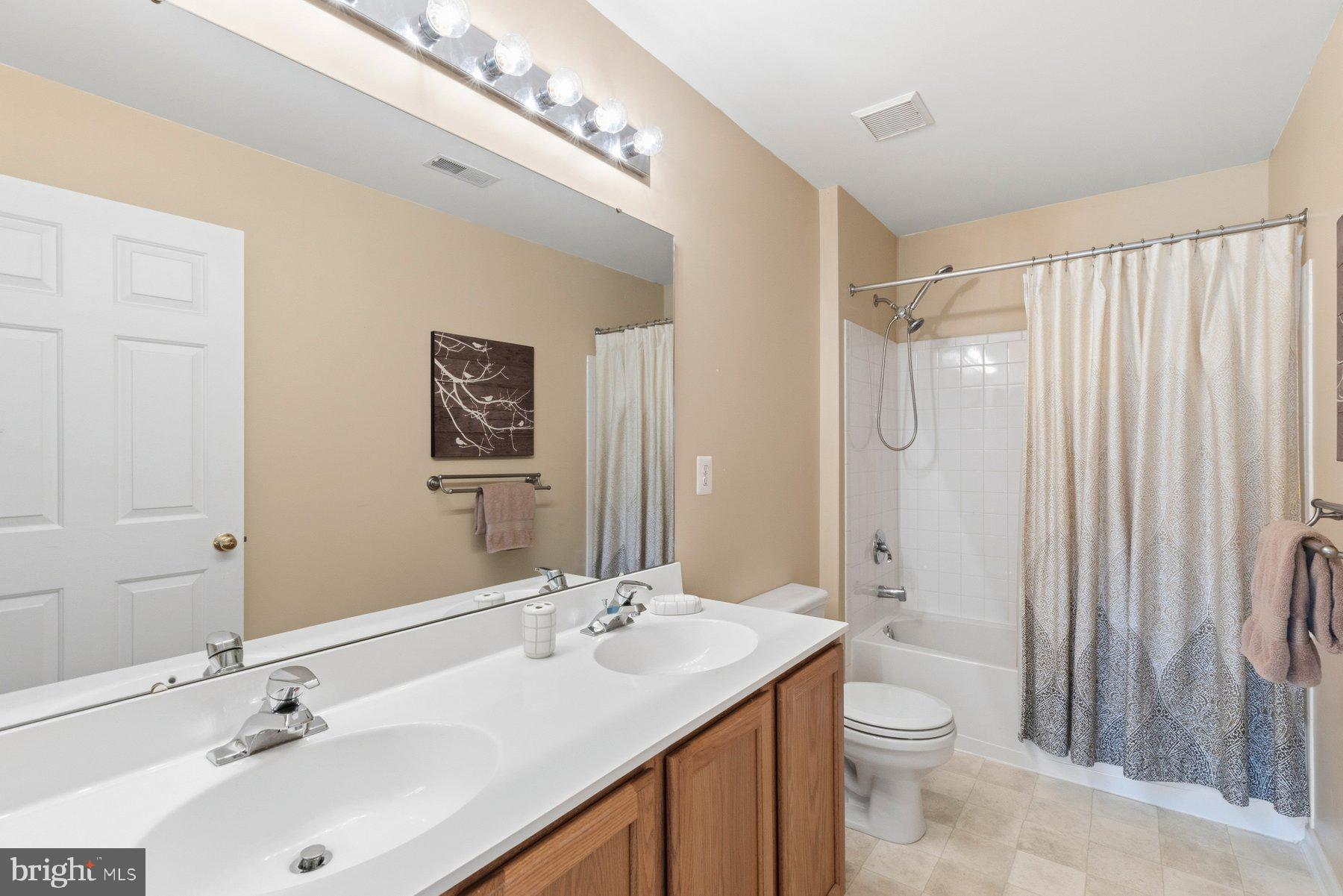 STONE MANOR - Residential