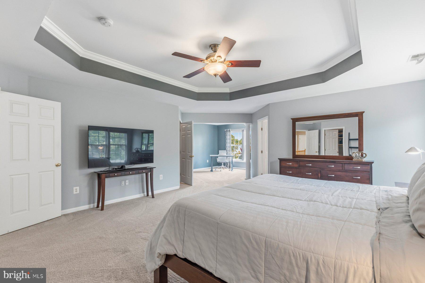 STONE MANOR - Residential