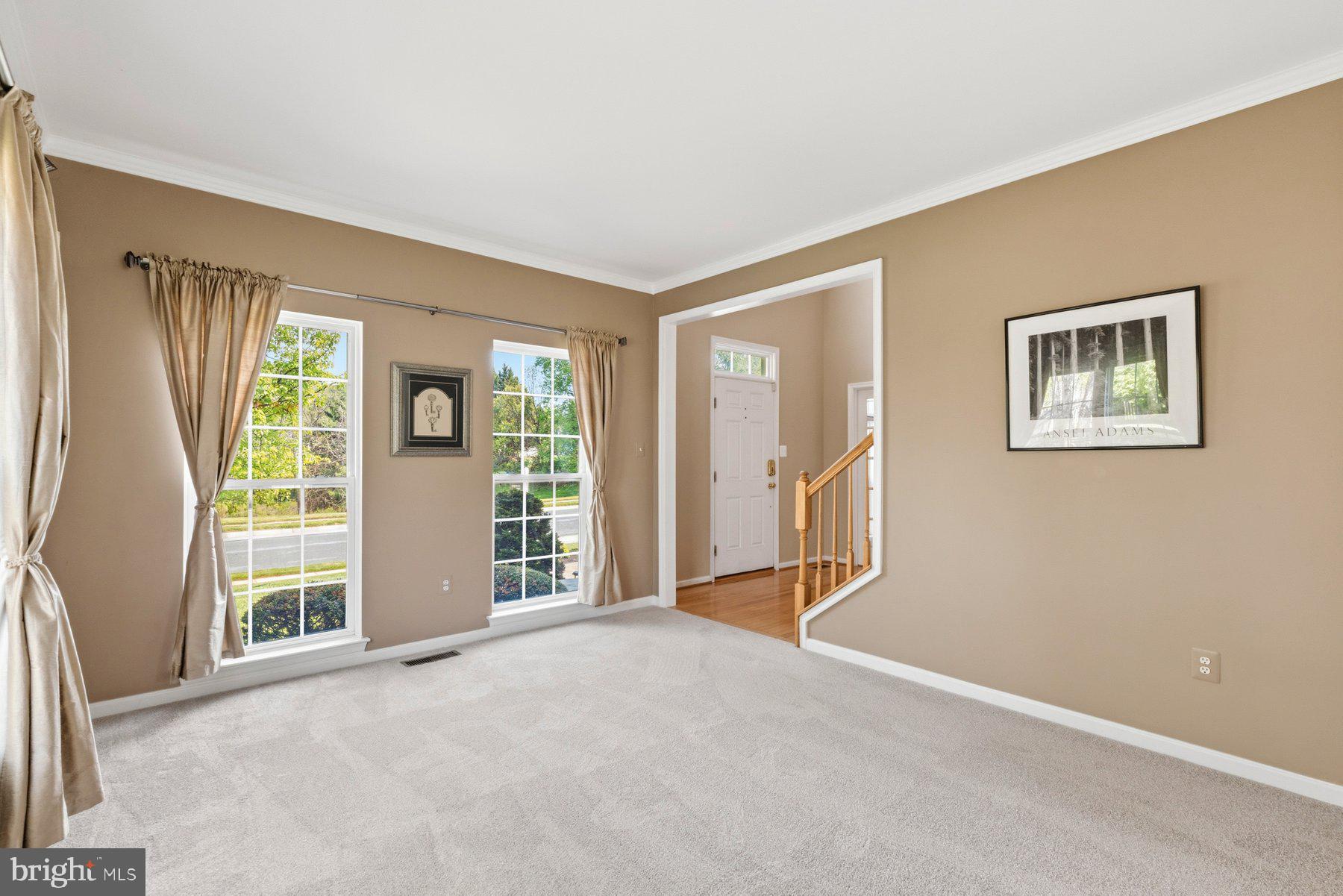 STONE MANOR - Residential