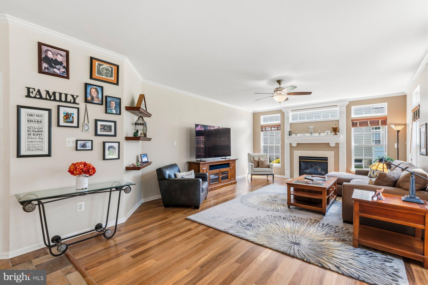 STONE MANOR - Residential