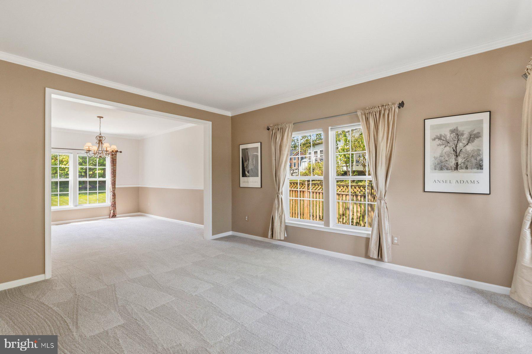 STONE MANOR - Residential