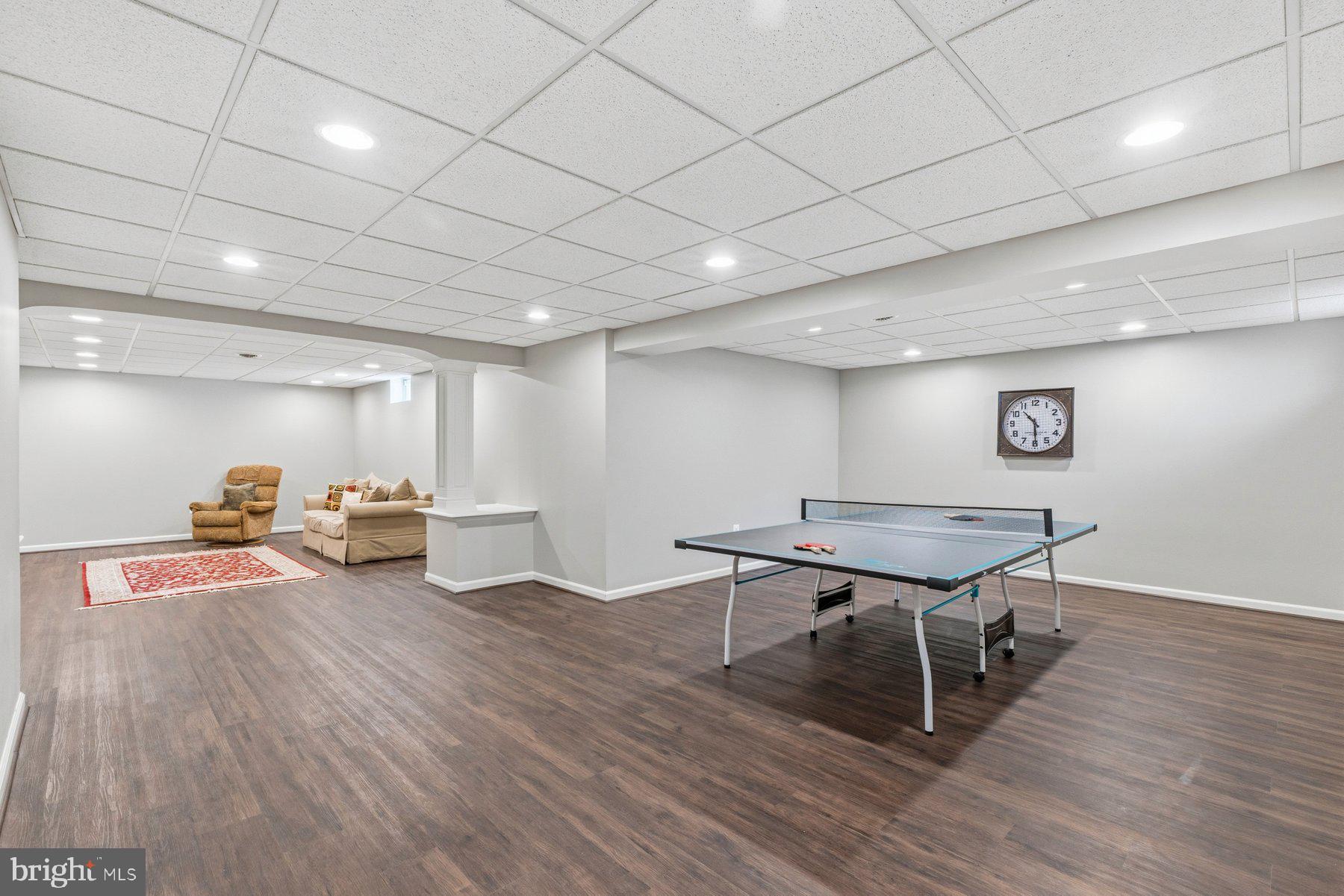 STONE MANOR - Residential