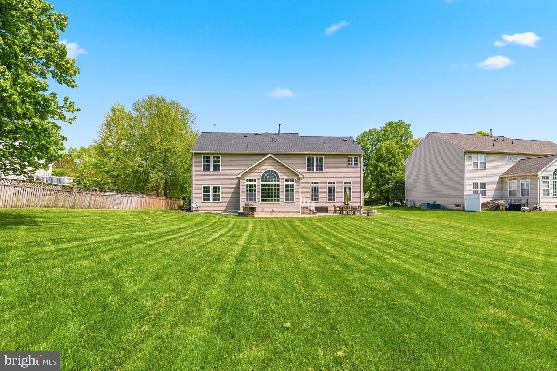 STONE MANOR - Residential