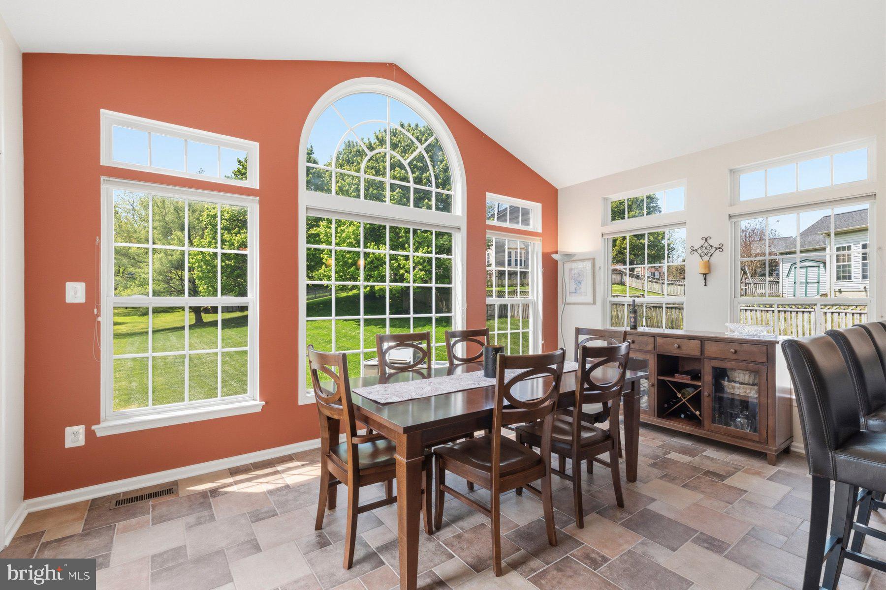 STONE MANOR - Residential