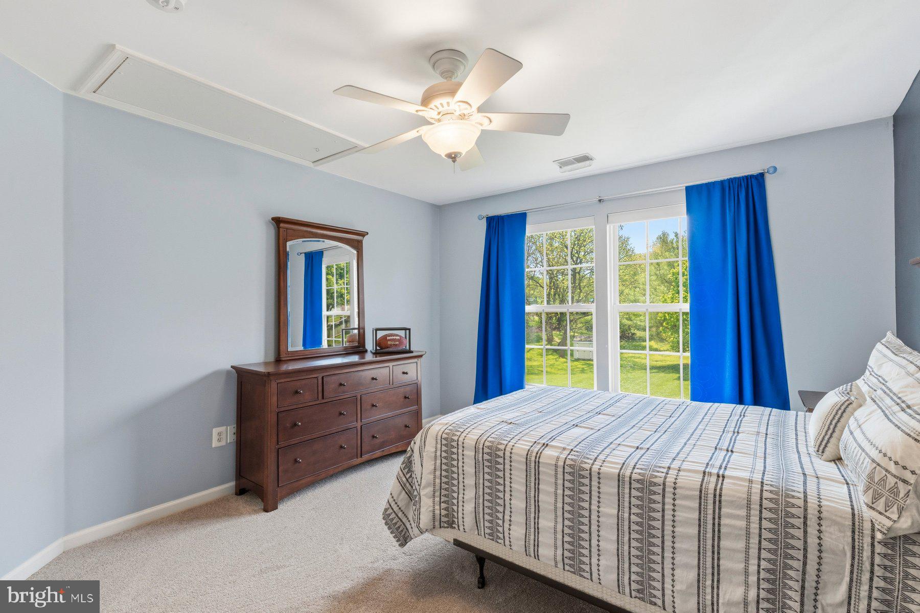 STONE MANOR - Residential