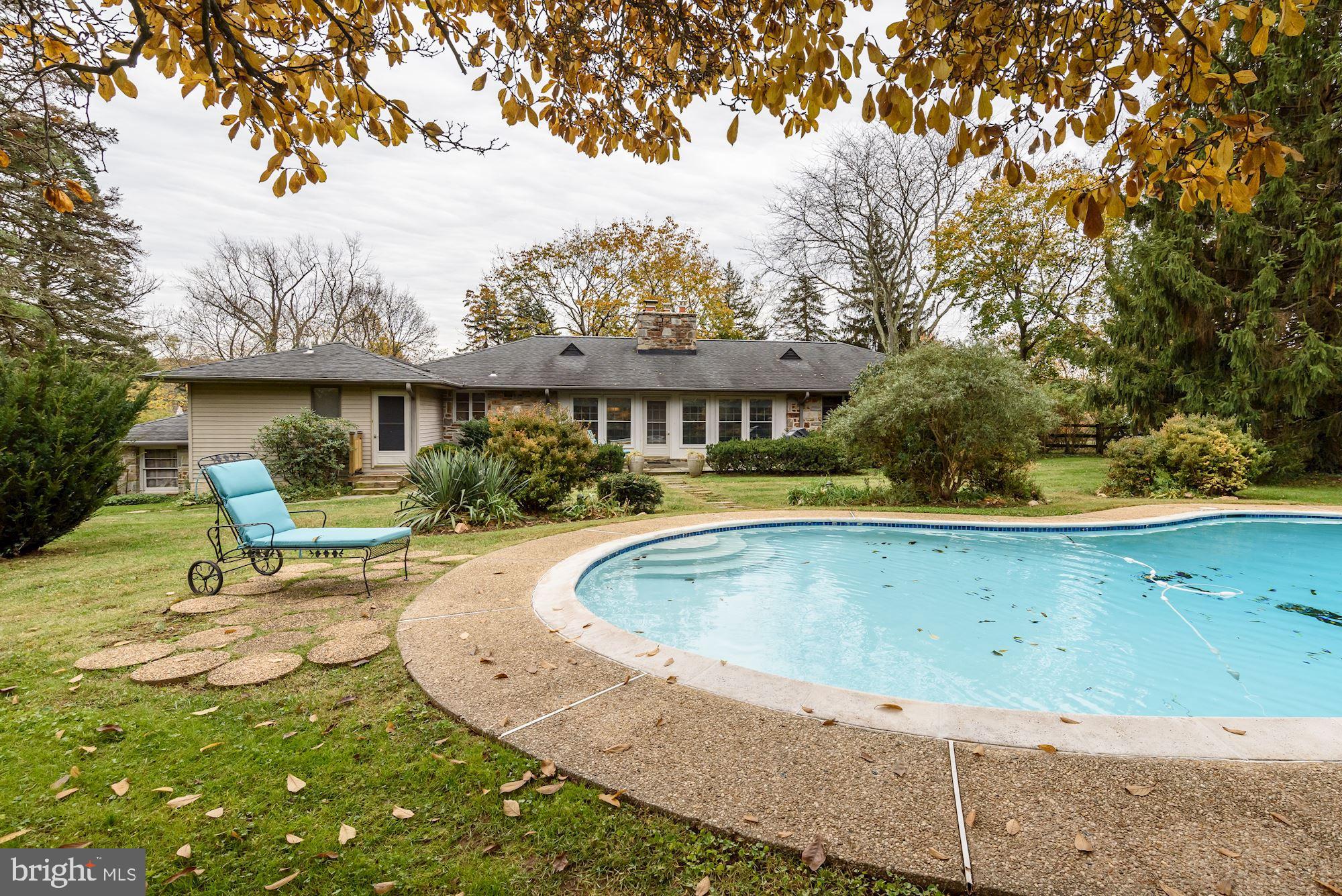 HAMPTON - Residential