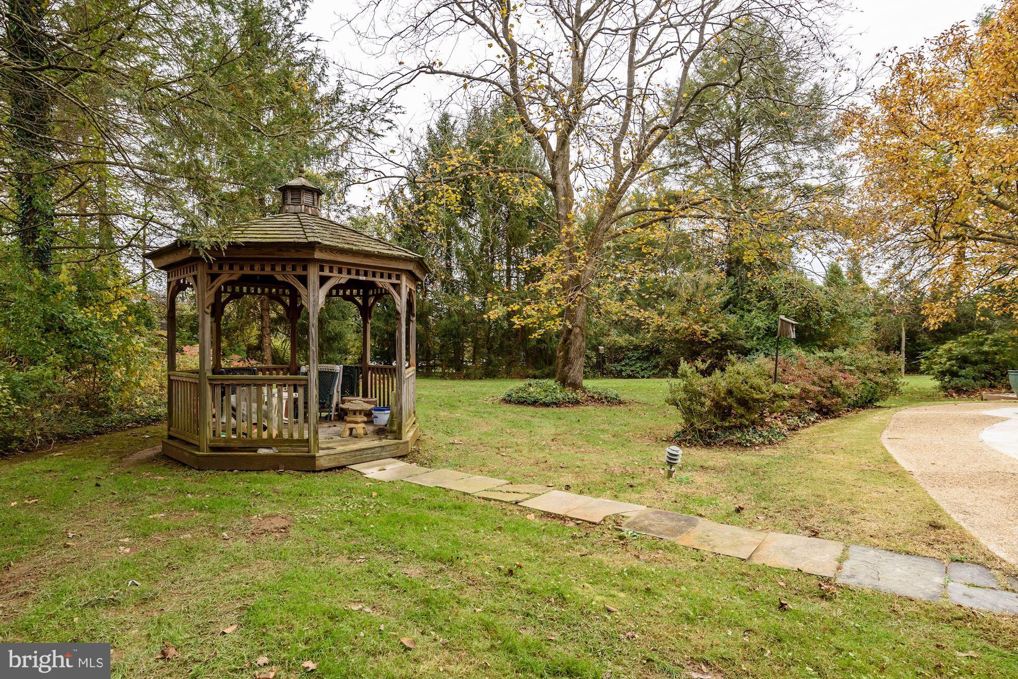 HAMPTON - Residential