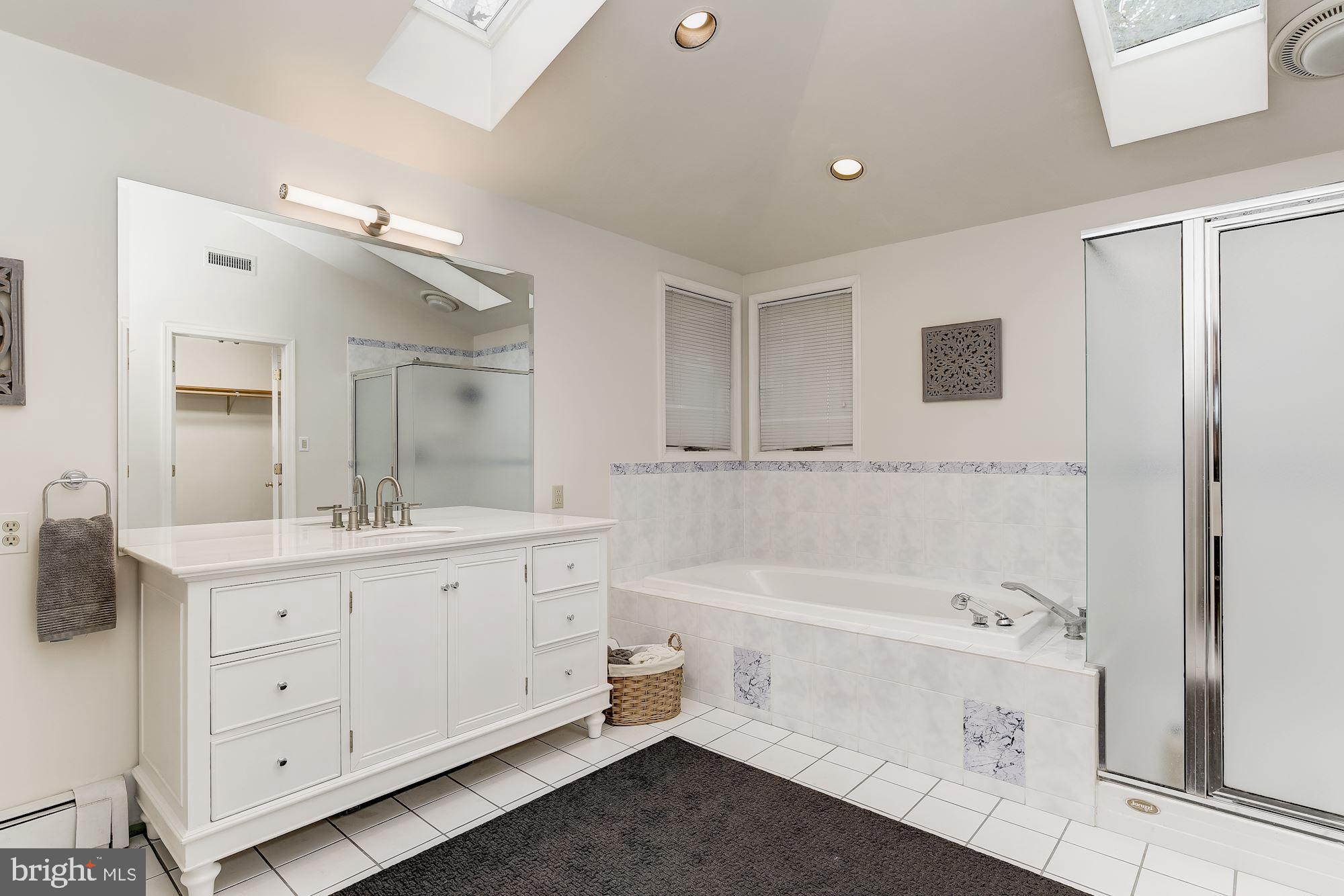 HAMPTON - Residential