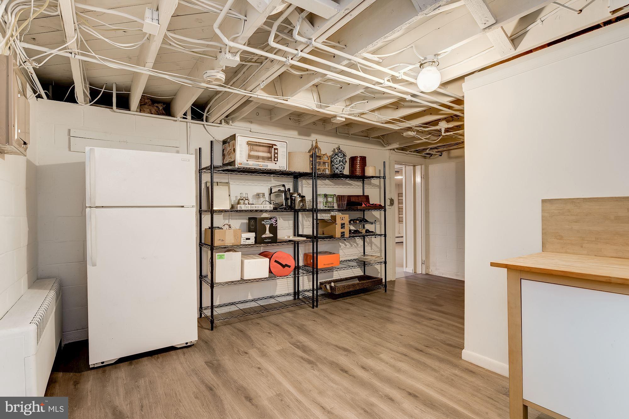 HAMPTON - Residential